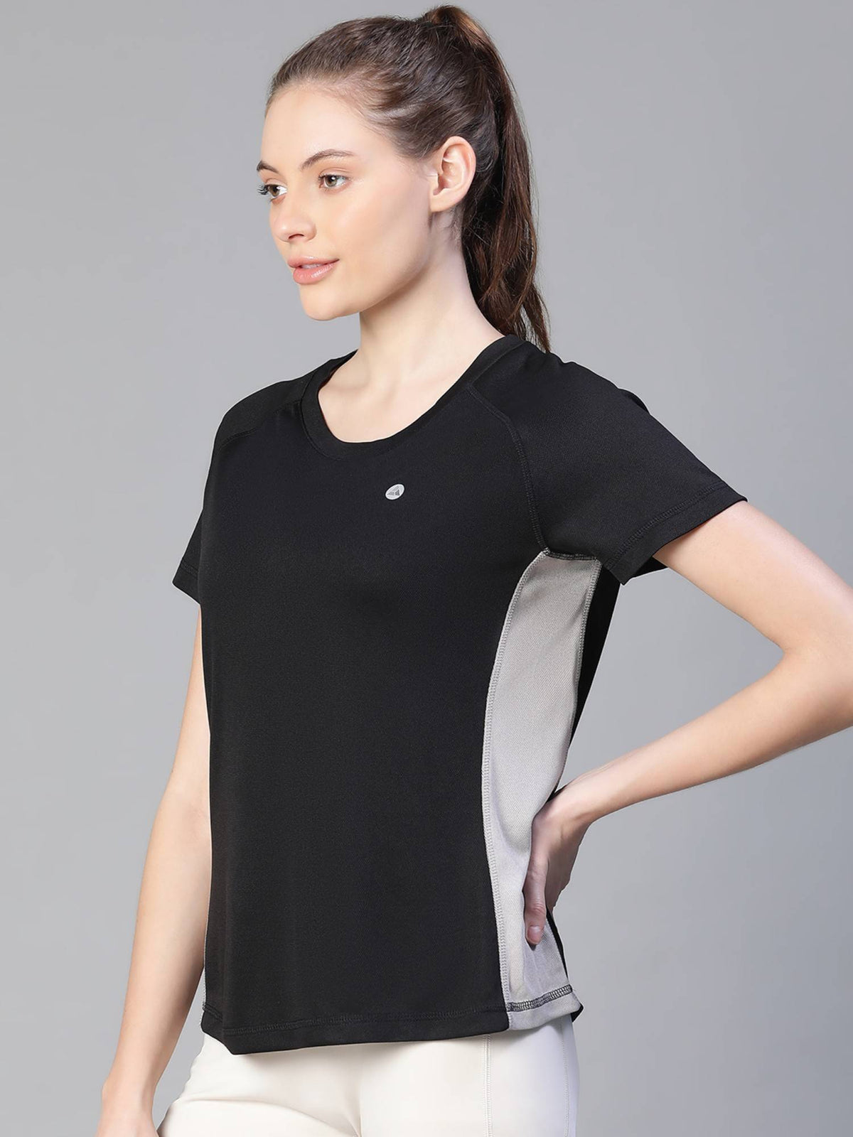Women Black Lightweight Quick Dry Running Fitness Sports T-Shirt | TT89 - view 2