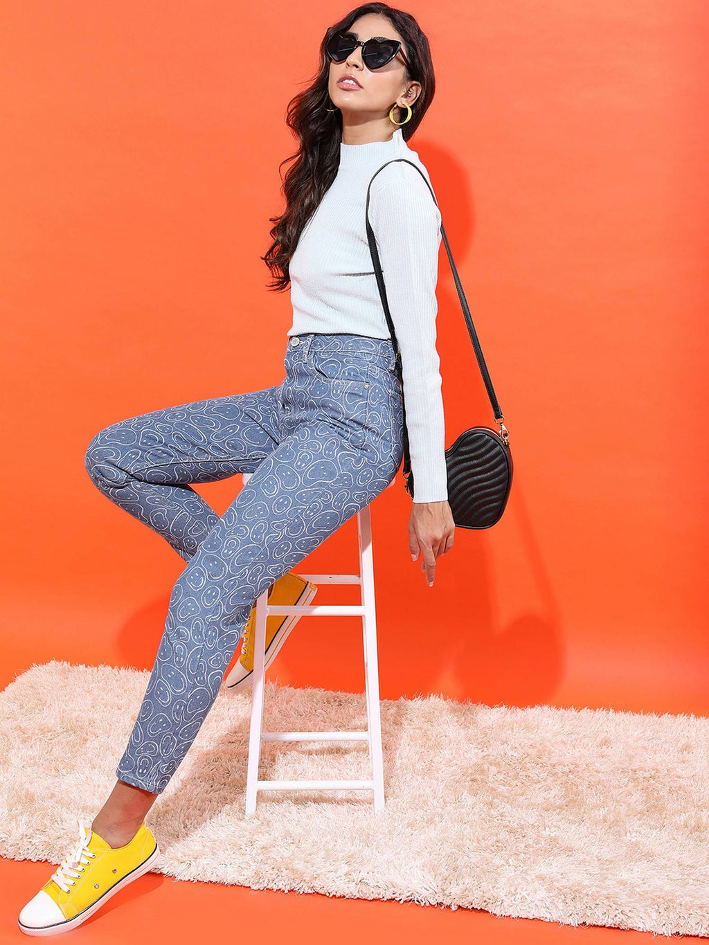 Women Blue Cotton Abstract Relaxed Jeans | RF89 - view 2