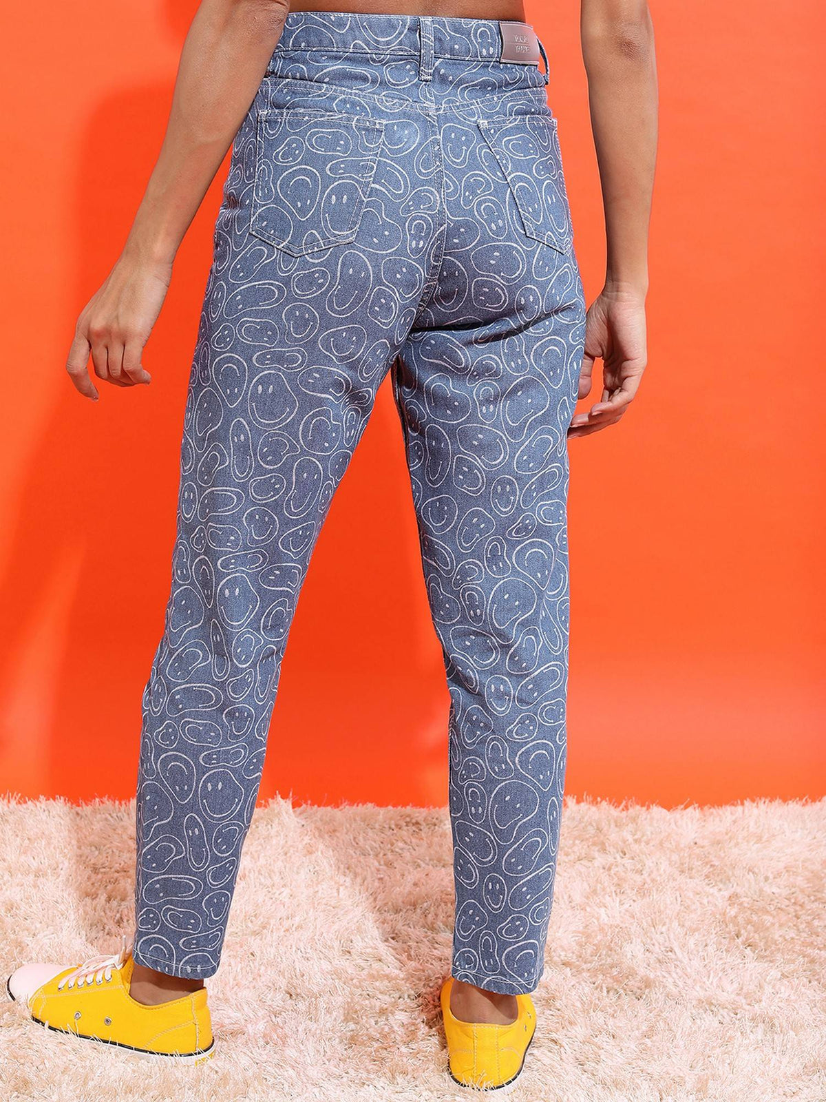 Women Blue Cotton Abstract Relaxed Jeans | RF89 - view 3