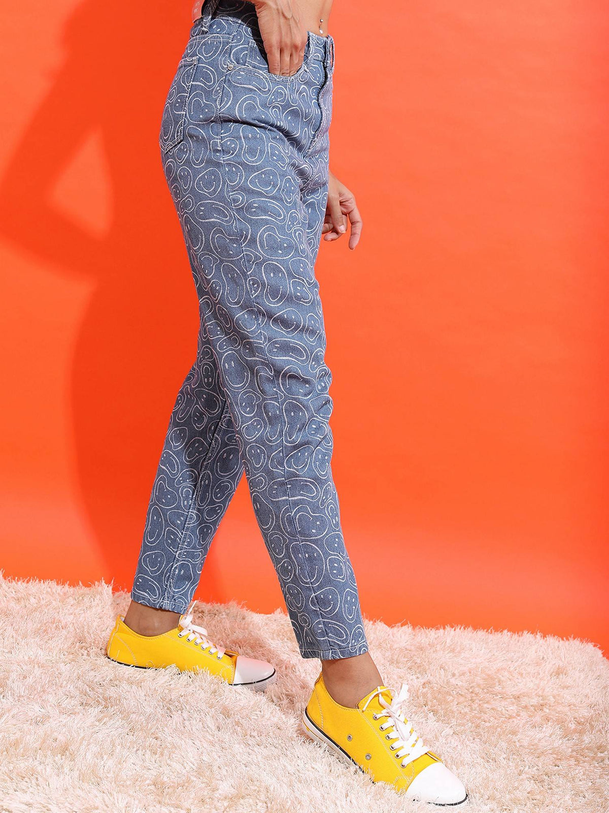 Women Blue Cotton Abstract Relaxed Jeans | RF89 - view 6