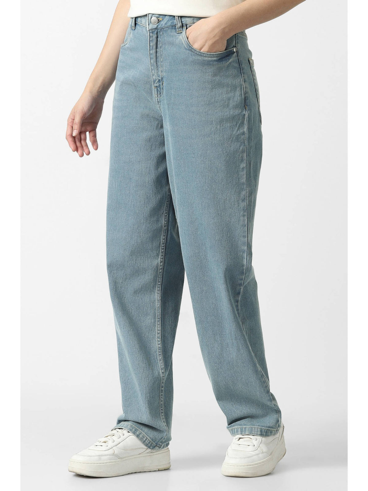 Women Blue Light Wash Jeans | RF89 - view 4