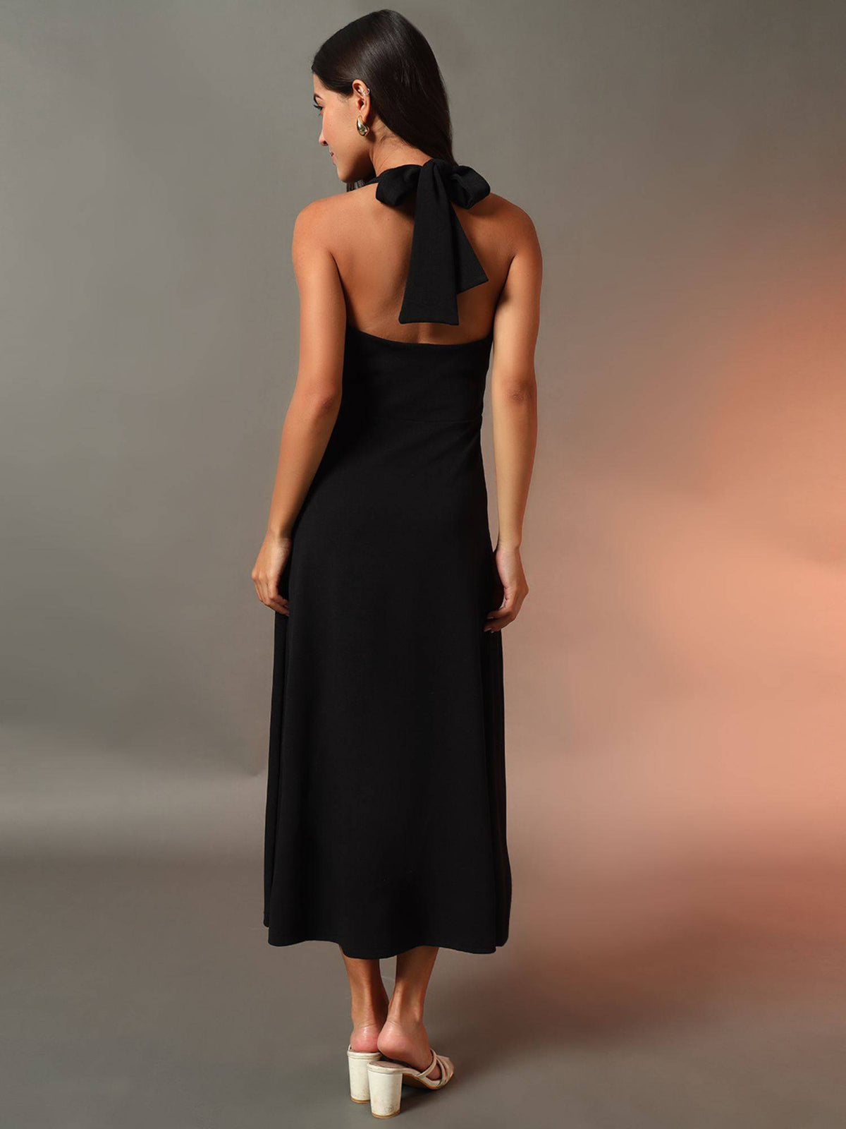 Women Black Solid Midi Dress | D56 - view 2