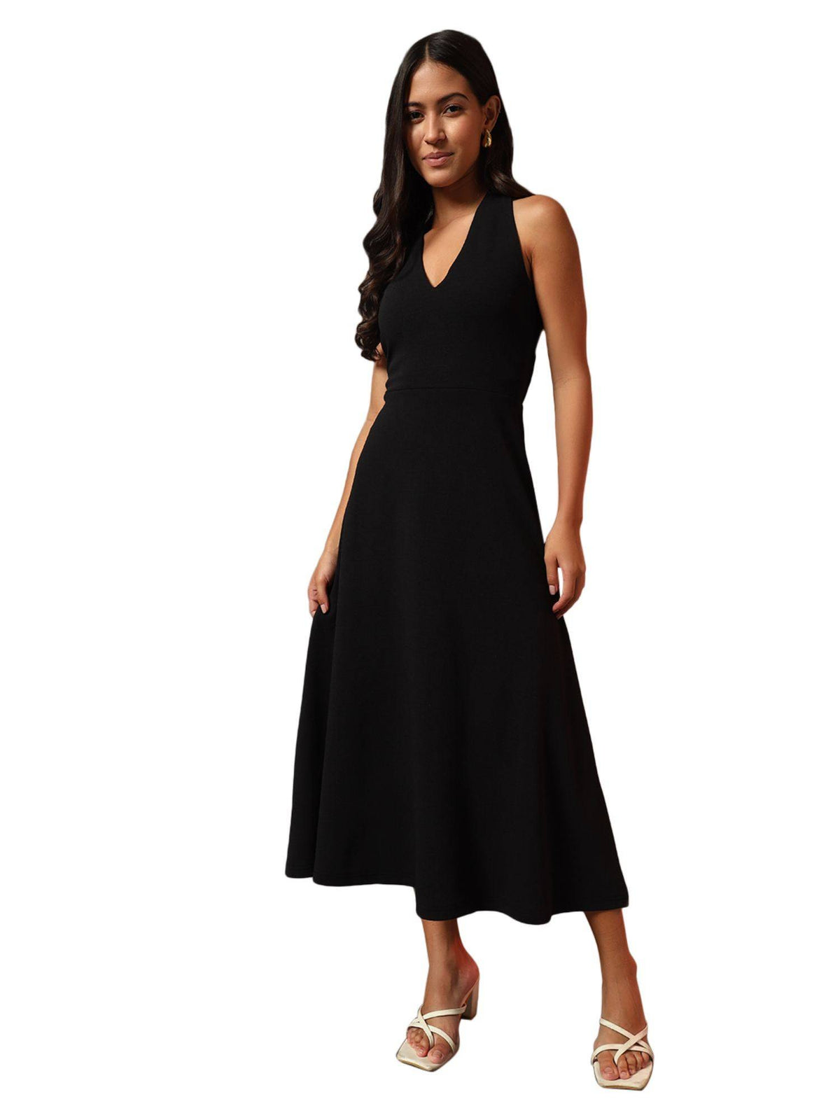 Women Black Solid Midi Dress | D56 - view 4