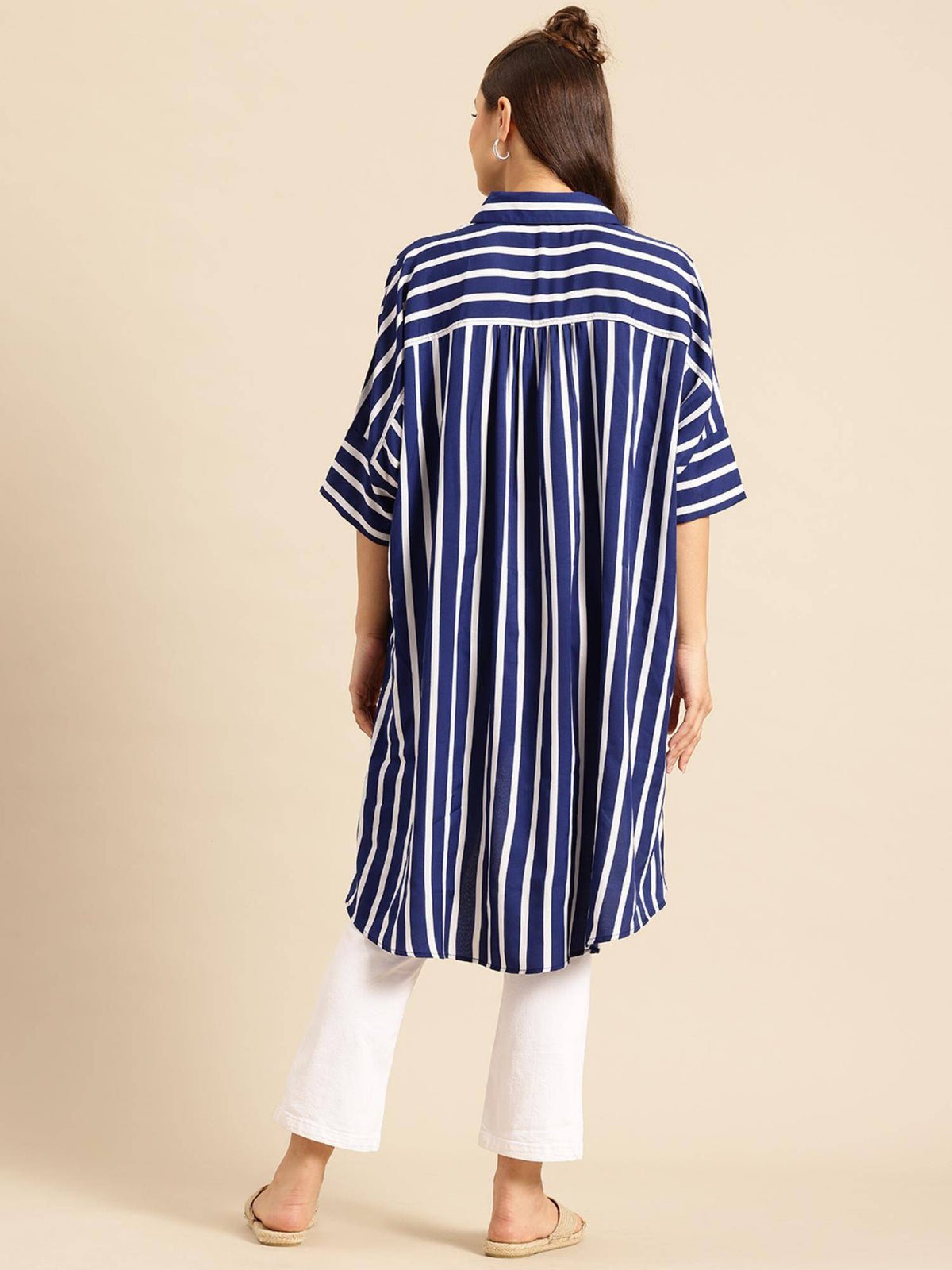 Hi-Low Hemline Navy Blue Crepe Loose Fit Shirt | S67 - view 4