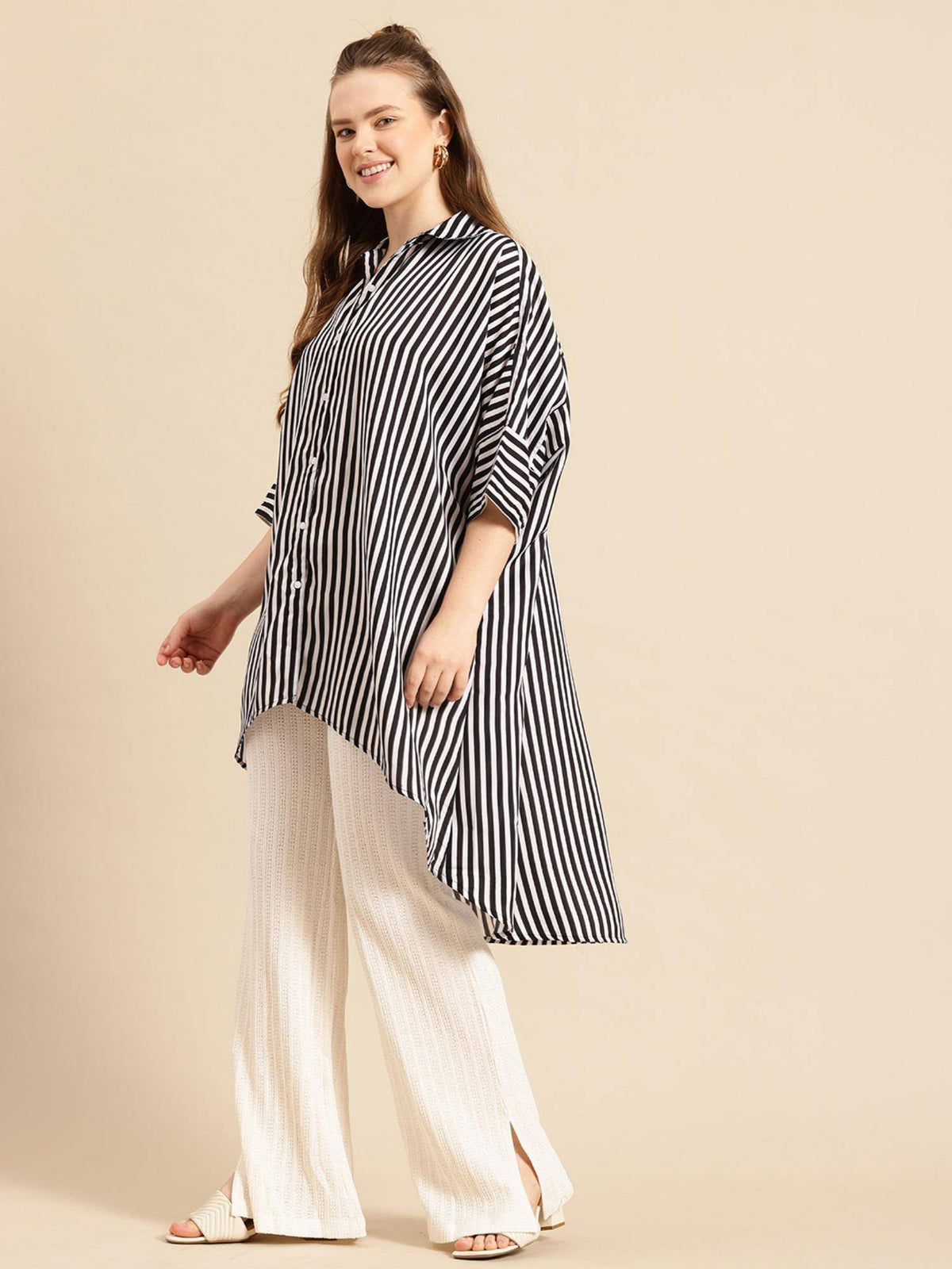 Hi-Low Hemline Black Crepe Loose Fit Shirt | S67 - view 2