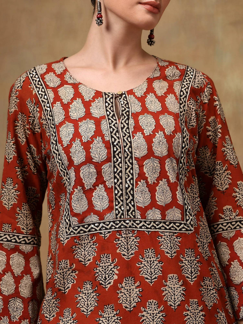 Maroon Daboo Printed Kurta | KDG - view 2
