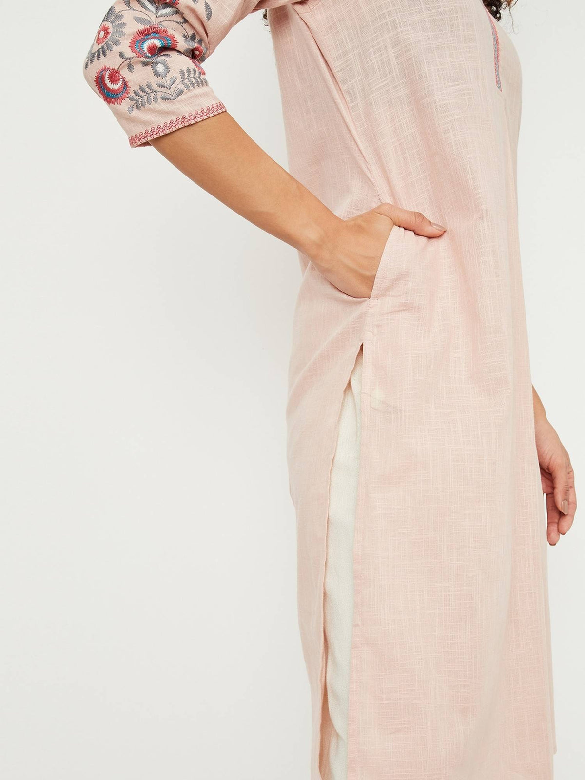 Women Embroidered Peach Straight Kurta | U3S - view 6