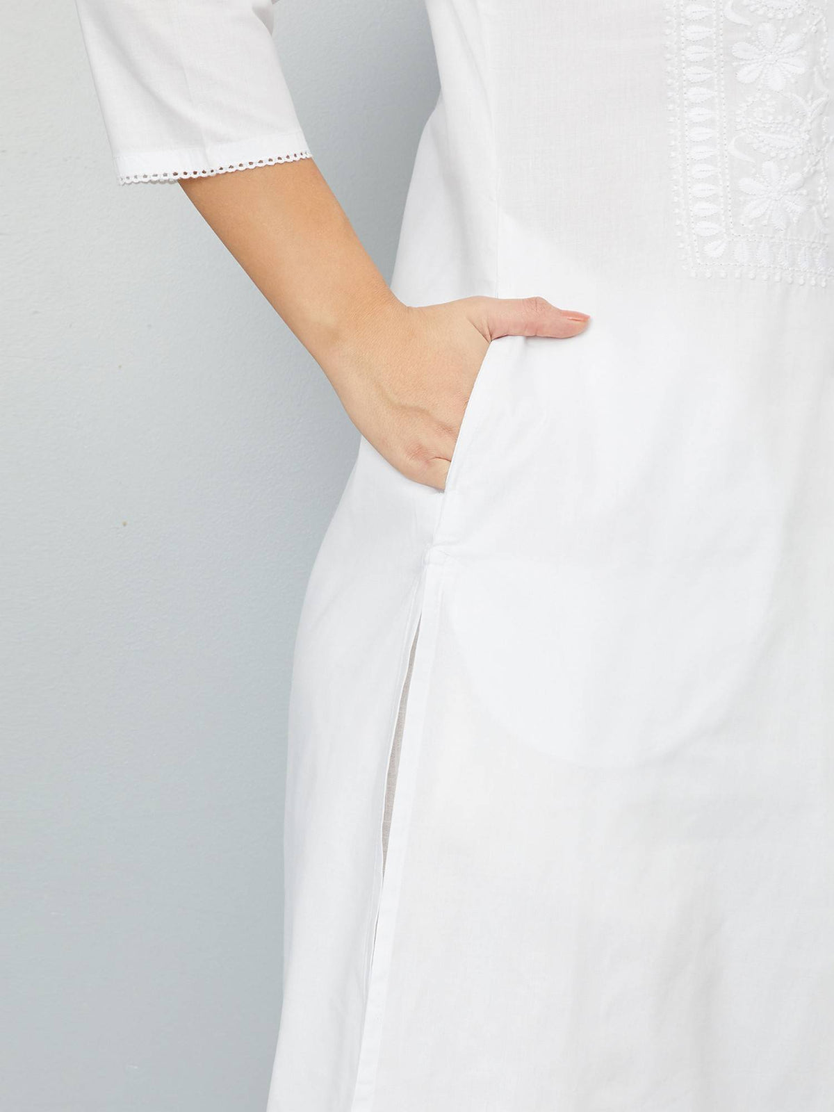 Women Off White Cotton Blend Embroidered Straight Kurta | U3S - view 3