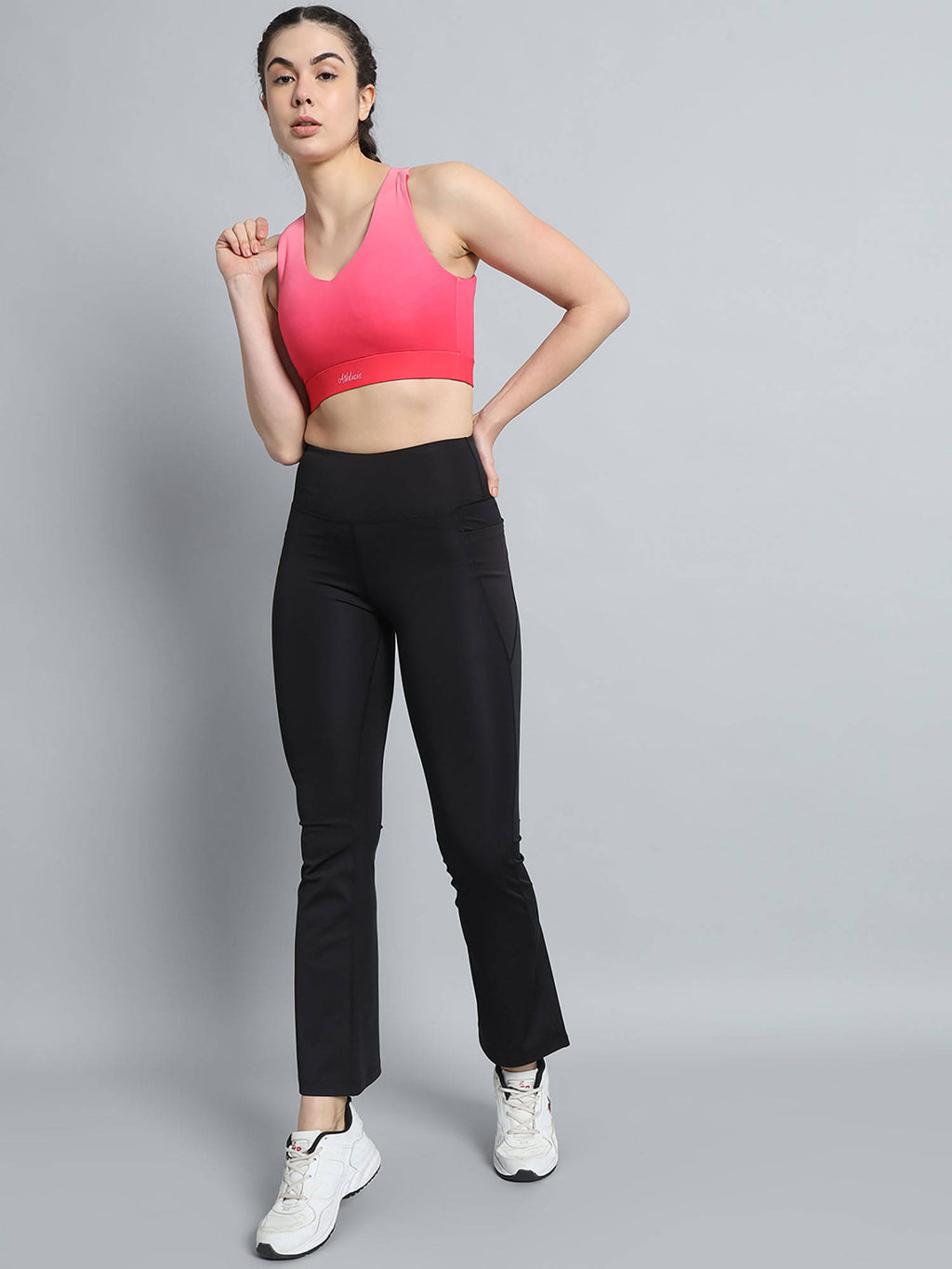 Grey Gradient Women Lightly Padded Ombre Dry-Fit Workout Bra | sb09 - view 34