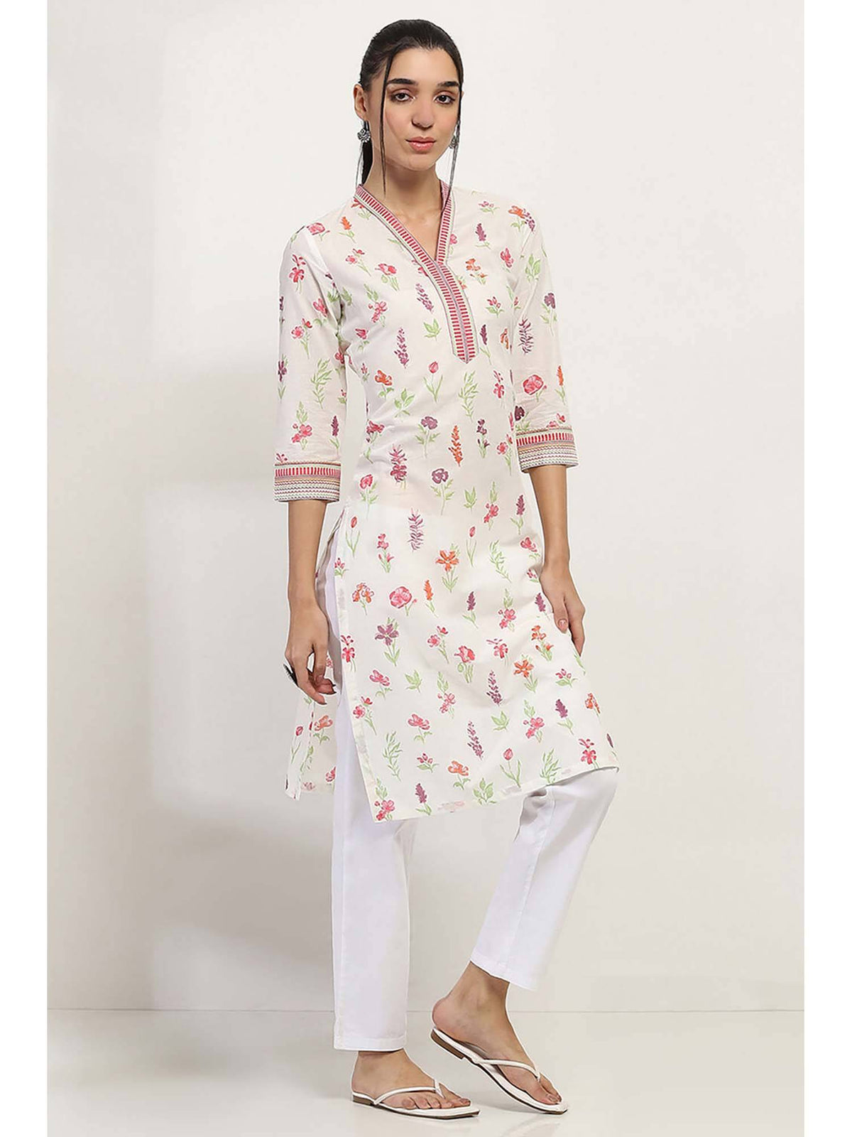 Women Off White Cotton Straight Kurta | FY93 - view 5