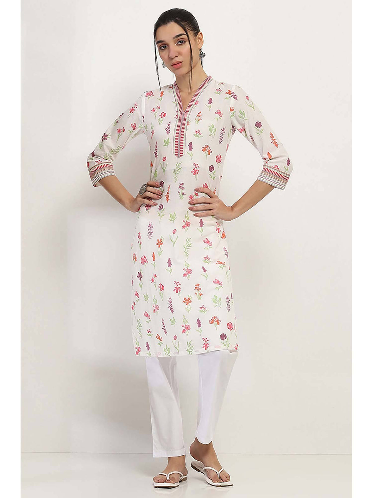 Women Off White Cotton Straight Kurta | FY93 - view 6