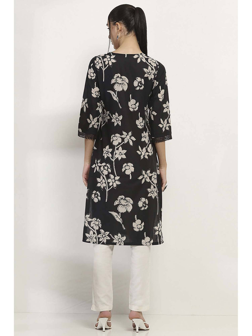Women Black Cotton Straight Kurta | KDG - view 4