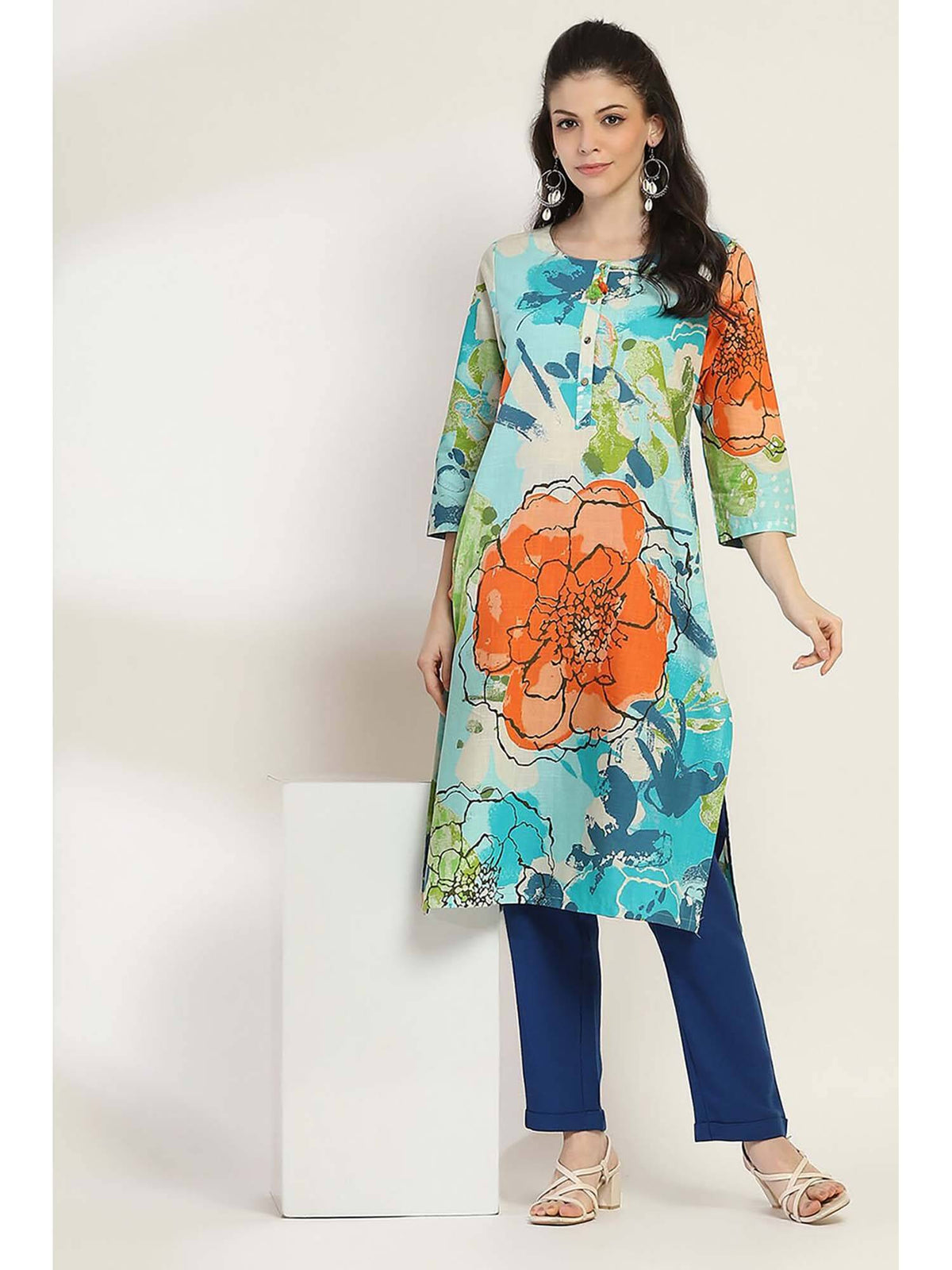 Women Coral Cotton Straight Kurta | KDG - view 7