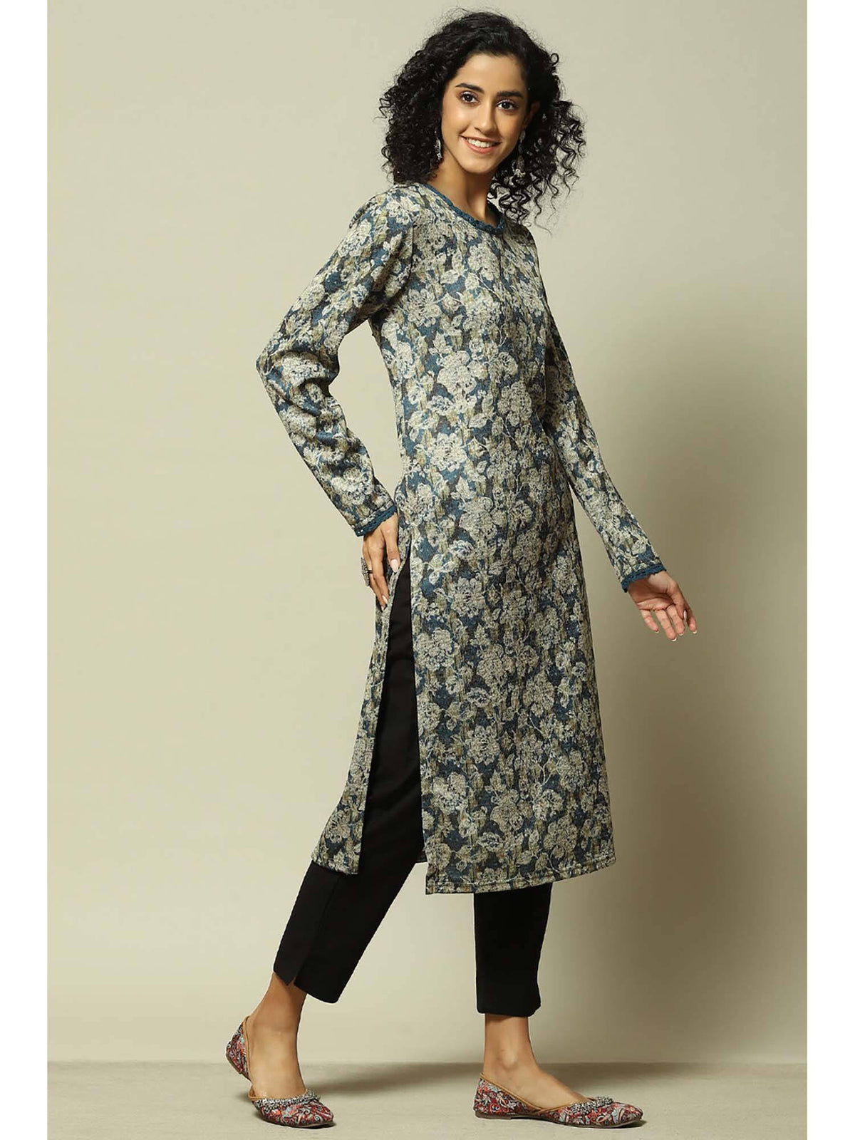 Women Blue Acrylic Printed Kurta | U3S - view 5