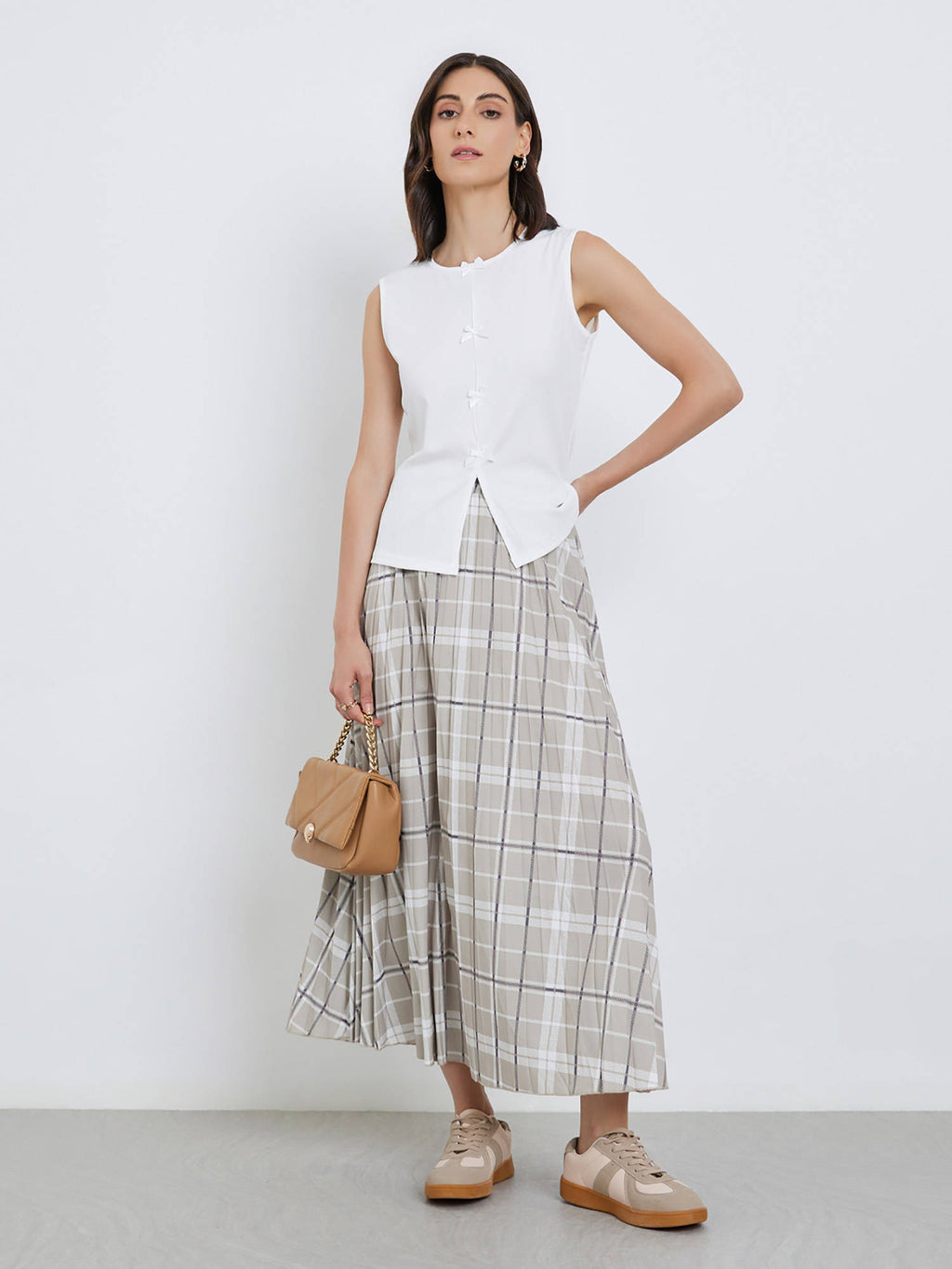 White Solid Polyester Regular Top | TT98 - view 2