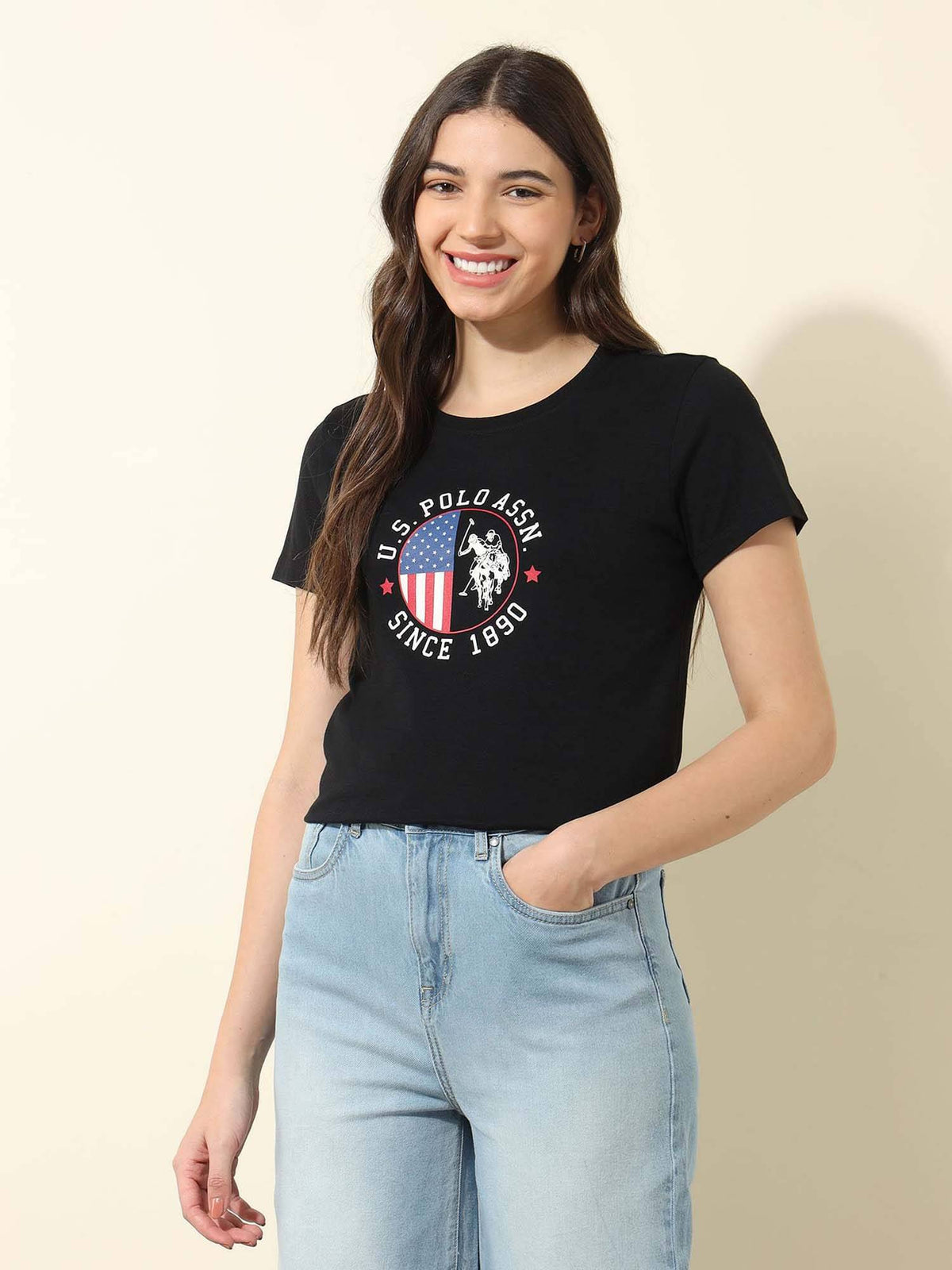 Black Solid Regular Fit T-Shirt | U89 - view 1