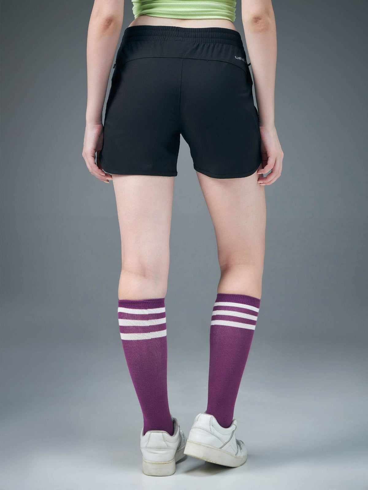 Black Solid Regular Fit Shorts - view 4
