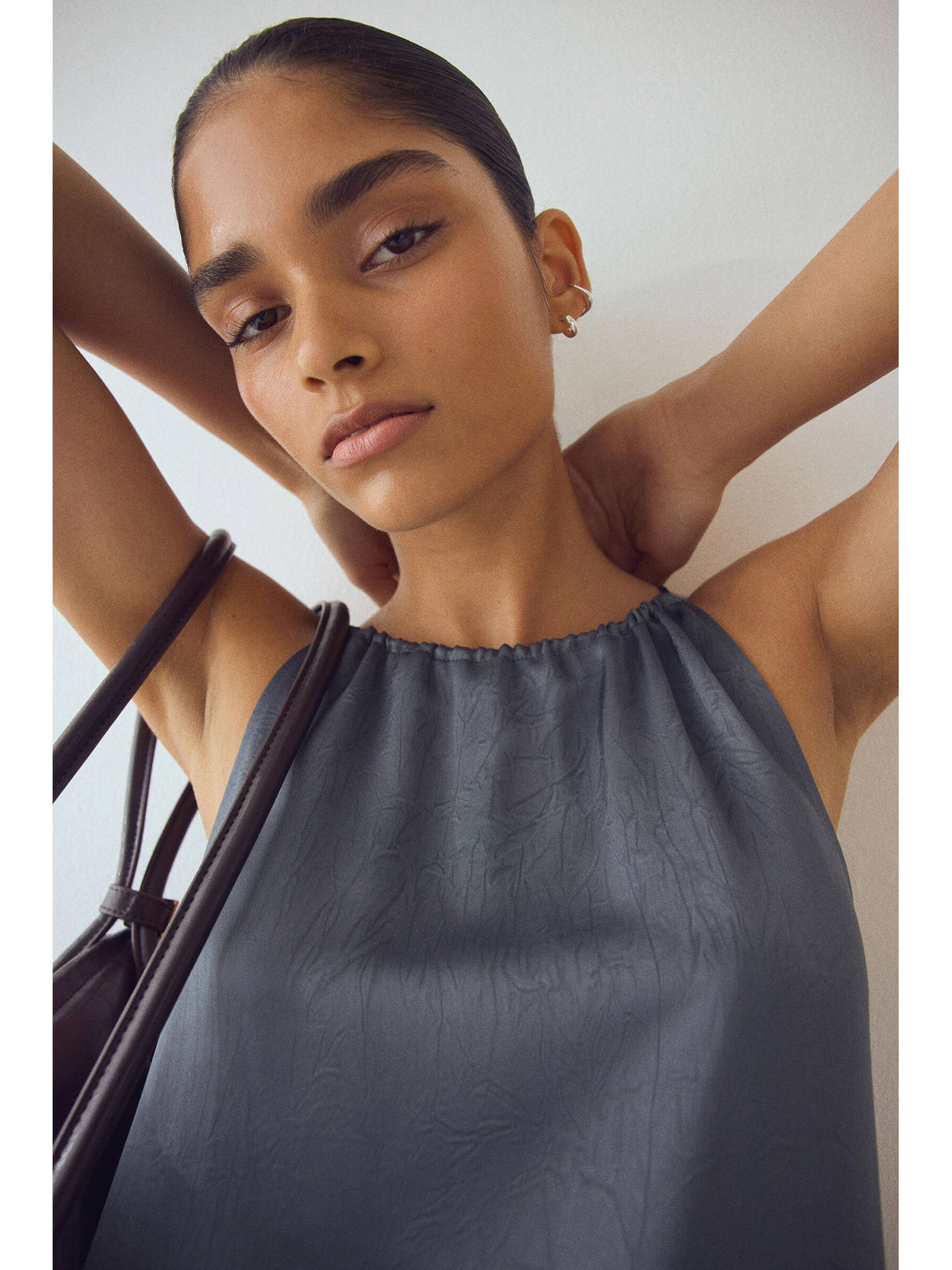 Women Grey Crinkled Satin Top | HT67 - view 3