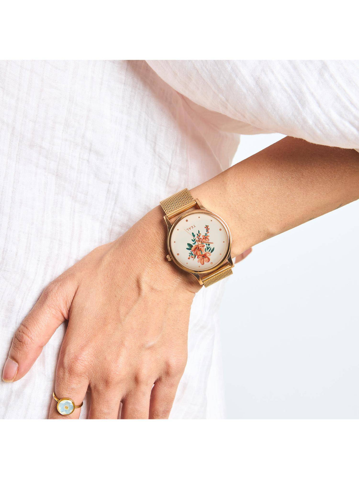 Jungle Flowers Watch Metal Mesh Strap Dial White | W92 - view 2