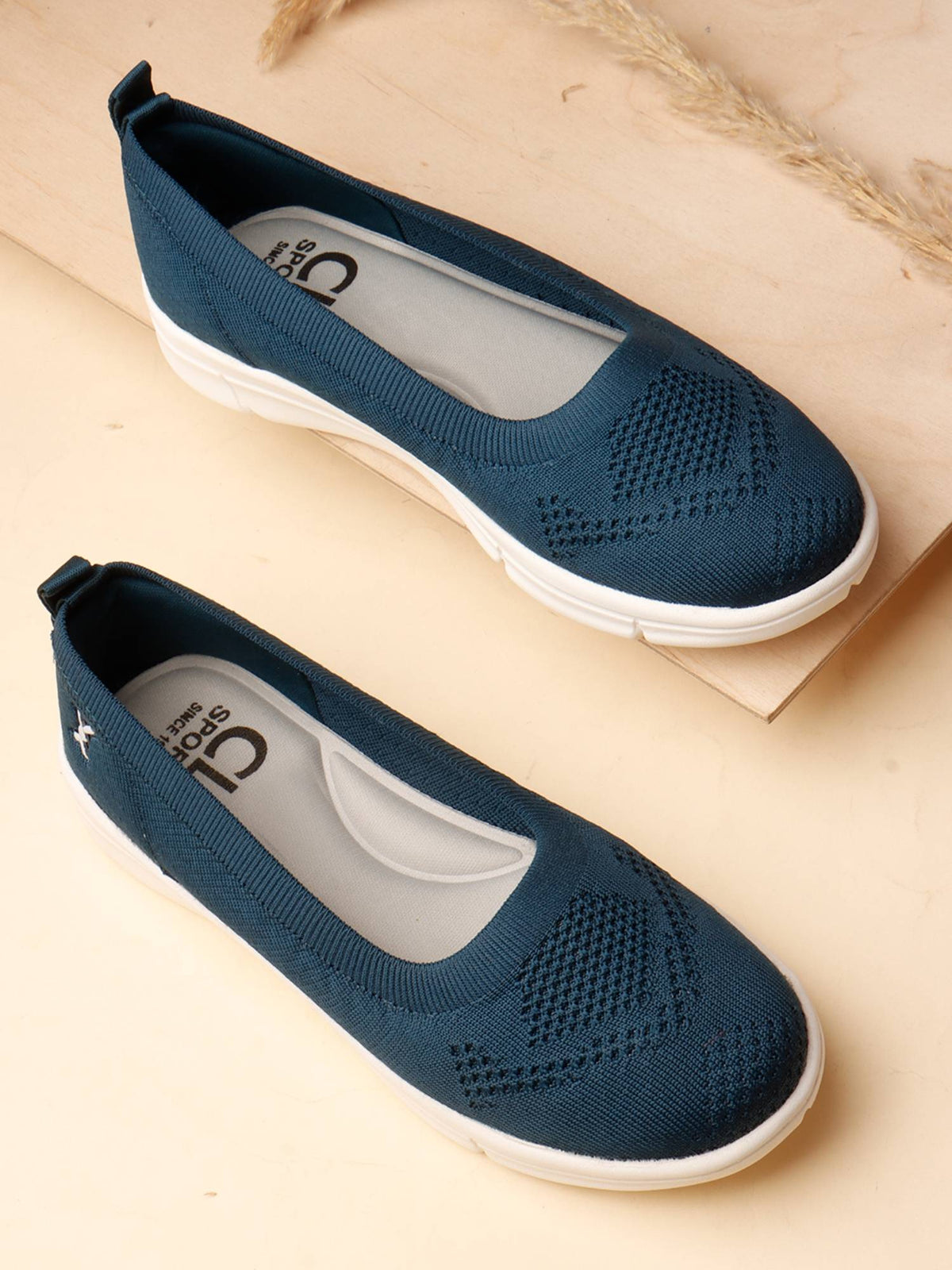 Navy Blue Flyknit Round Toe Ballerina | F61 - view 3