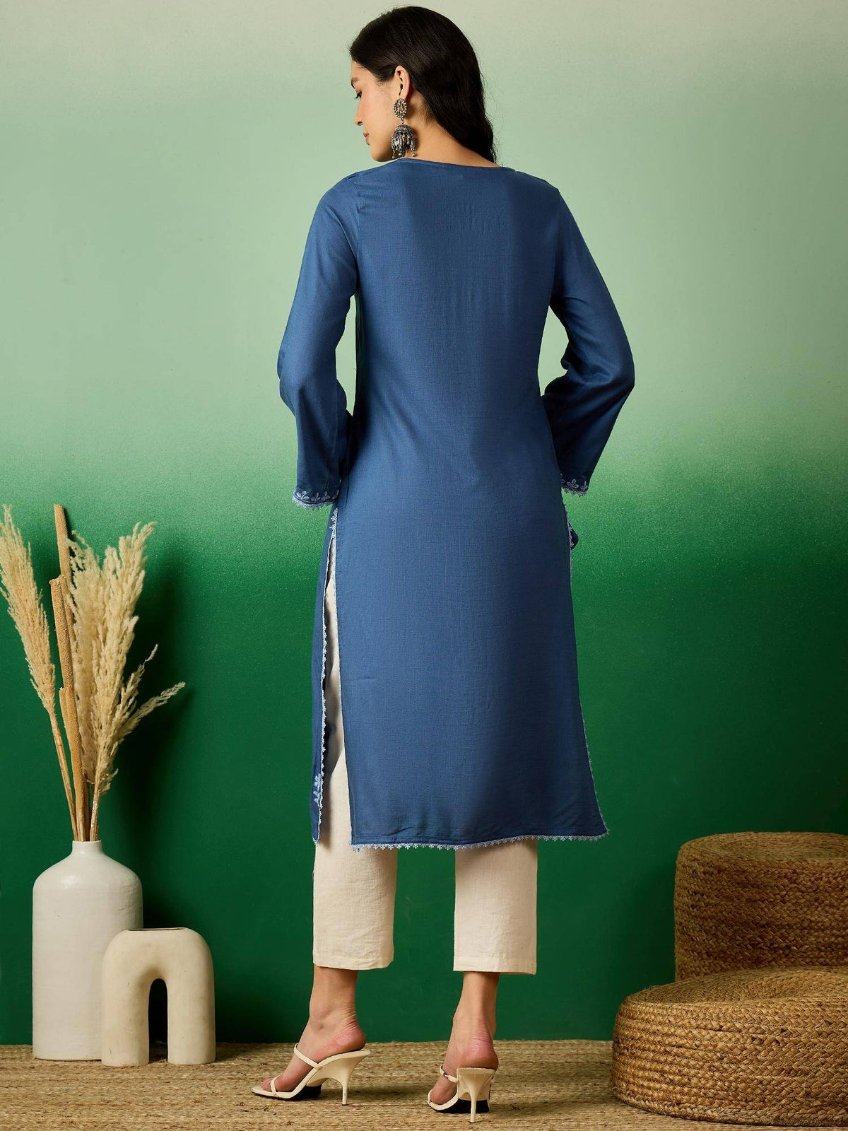 Blue Embroidered Flared Sleeves Chikankari Straight Kurta | U3S - view 2