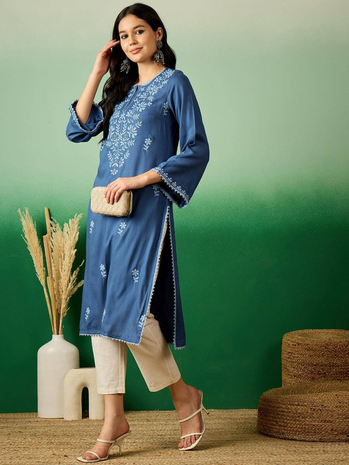 Blue Embroidered Flared Sleeves Chikankari Straight Kurta | U3S - view 4
