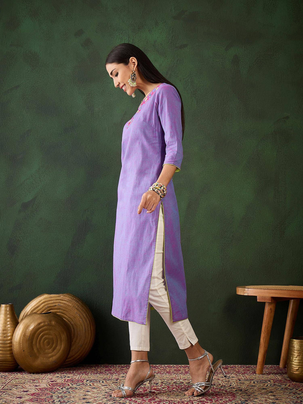 Magenta Floral Embroidered Thread Work Pure Cotton Kurta | KDG - view 9