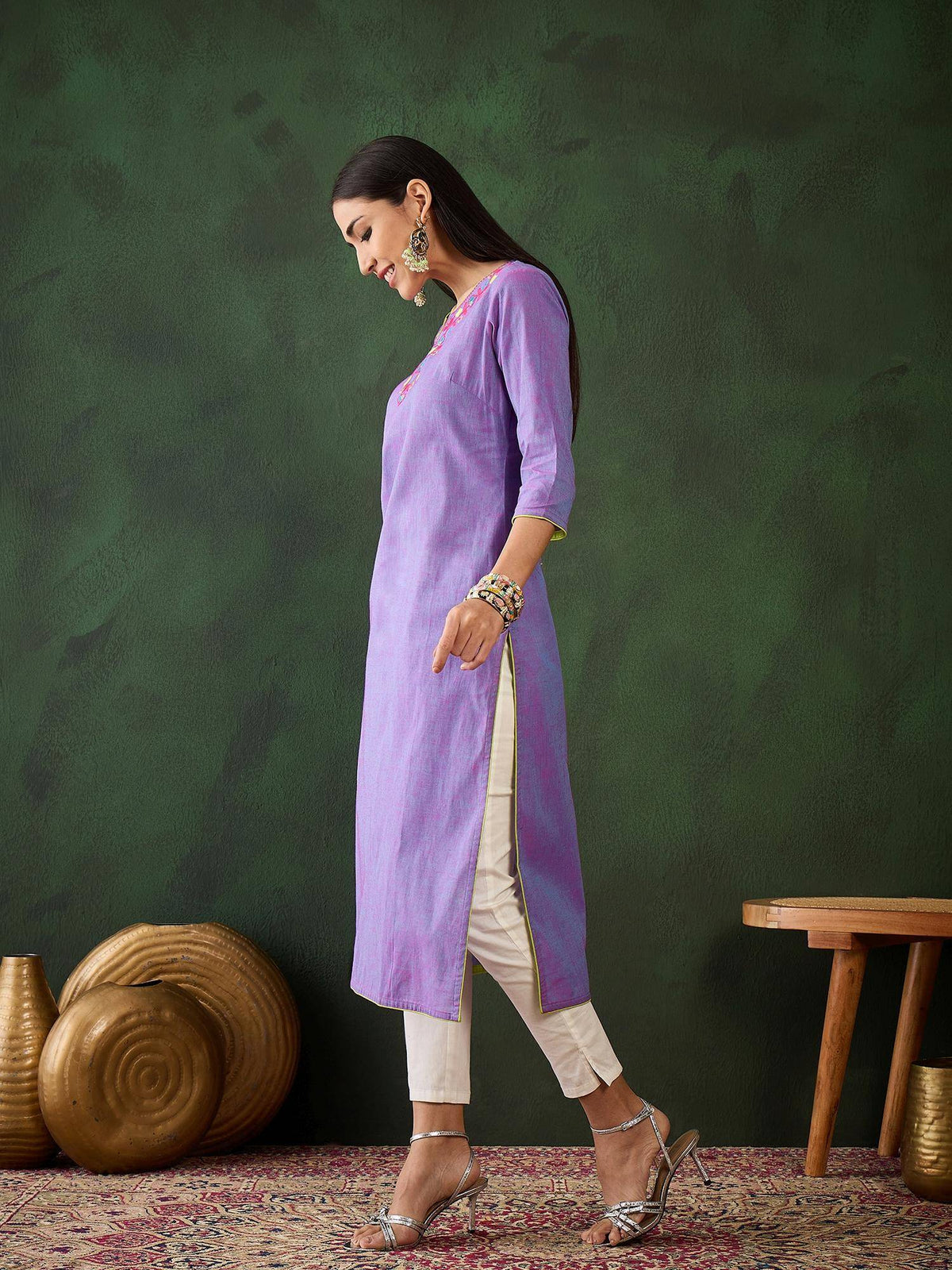 Magenta Floral Embroidered Thread Work Pure Cotton Kurta | KDG - view 9