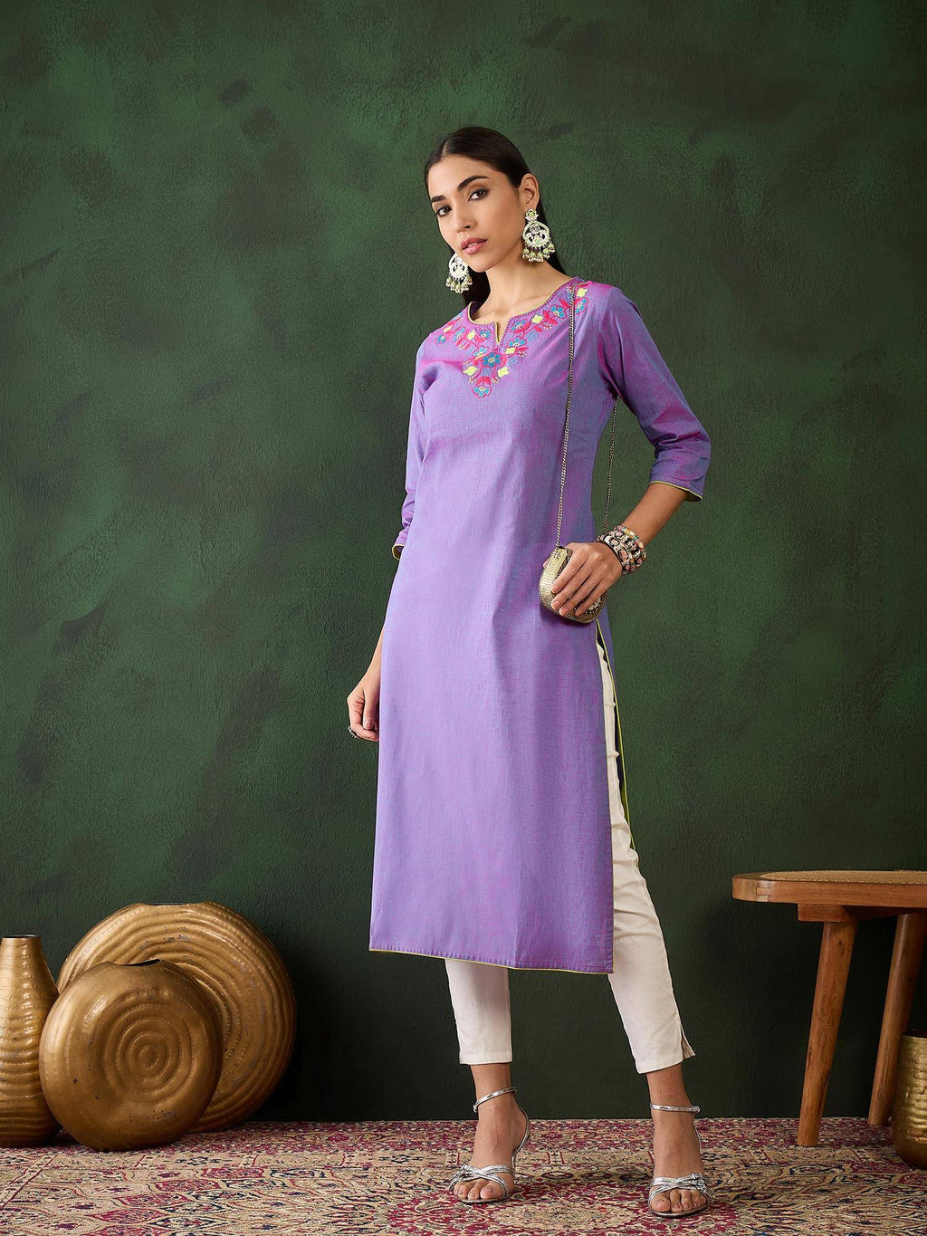 Magenta Floral Embroidered Thread Work Pure Cotton Kurta | KDG - view 10