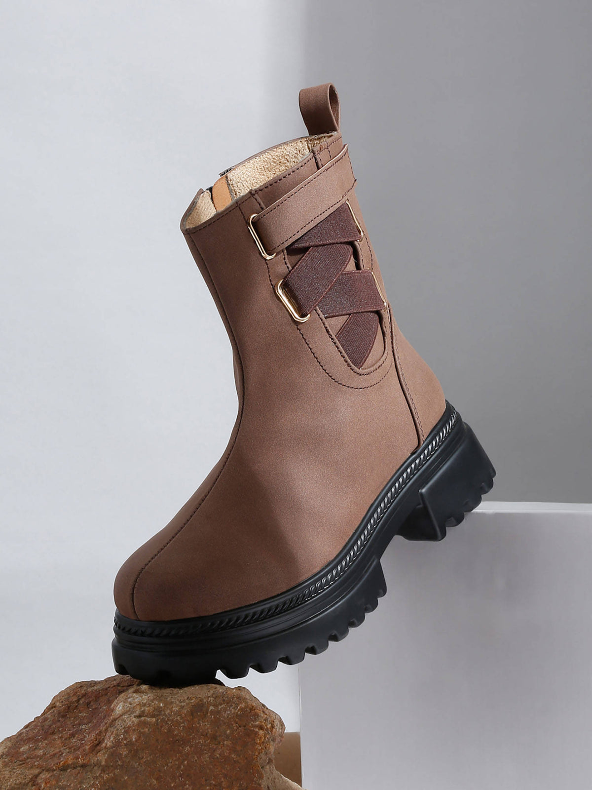 Cream Casual Round Toe Block Heeled Boots | BT61 - view 20