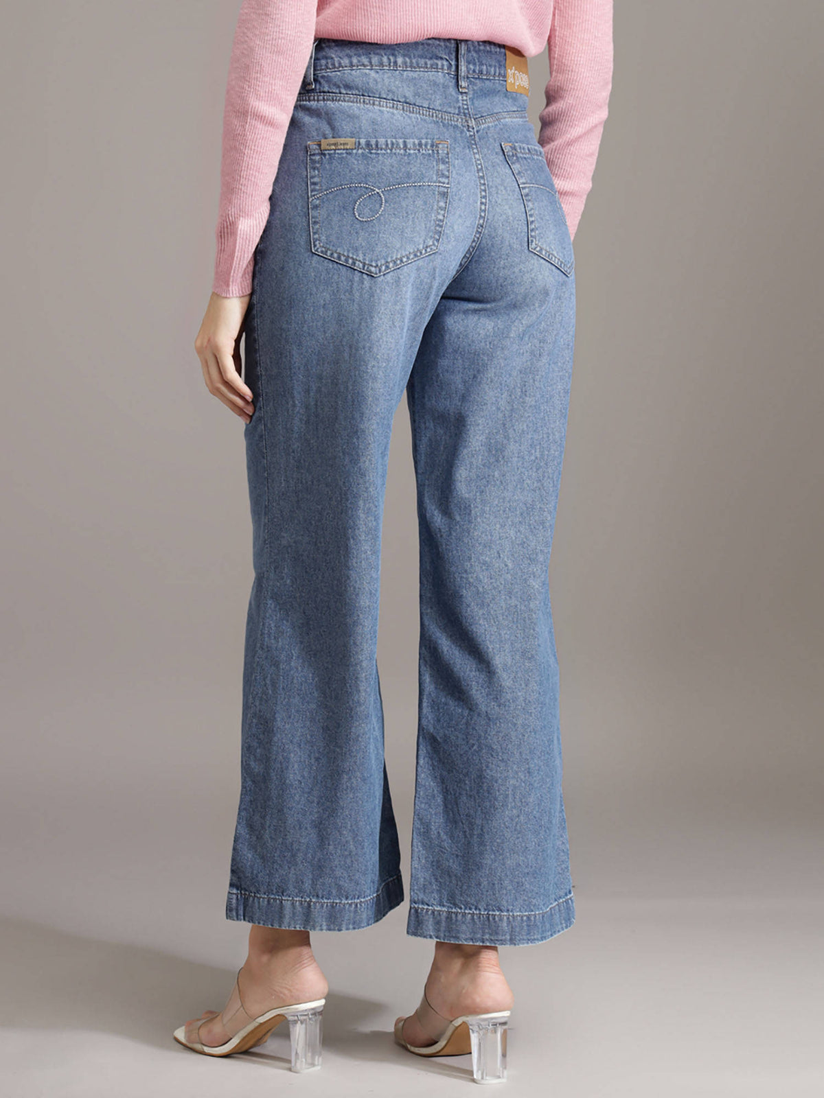 Women Blue Solid Straight Fit Jeans | ST23 - view 5