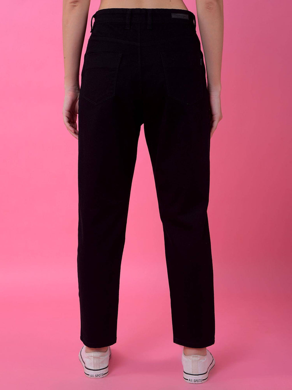 Womens Versatile Black Relaxed Mom Fit Jeans | ST23 - view 4