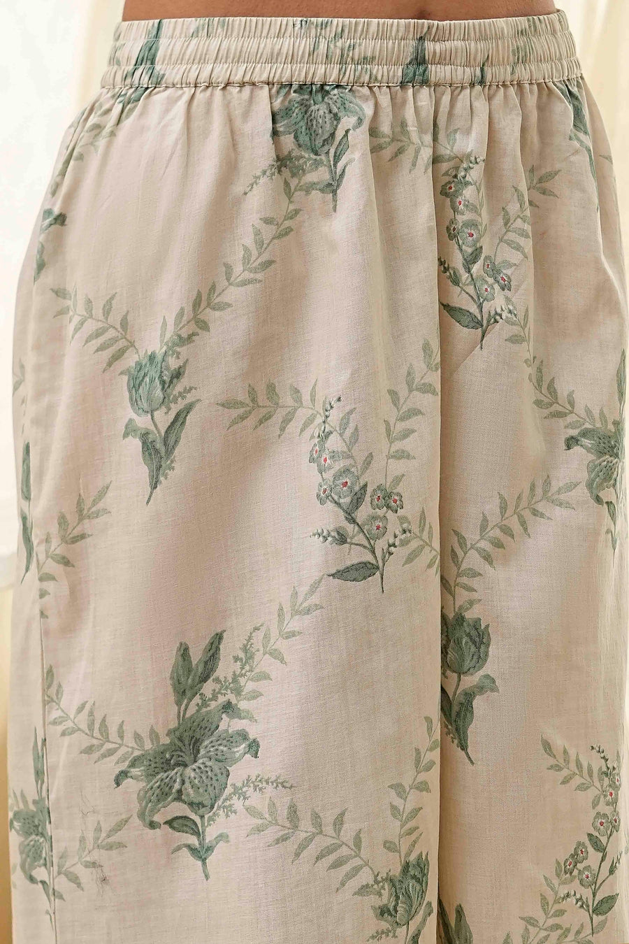 Green Cotton Floral Strappy Straight Kurta Set CO87