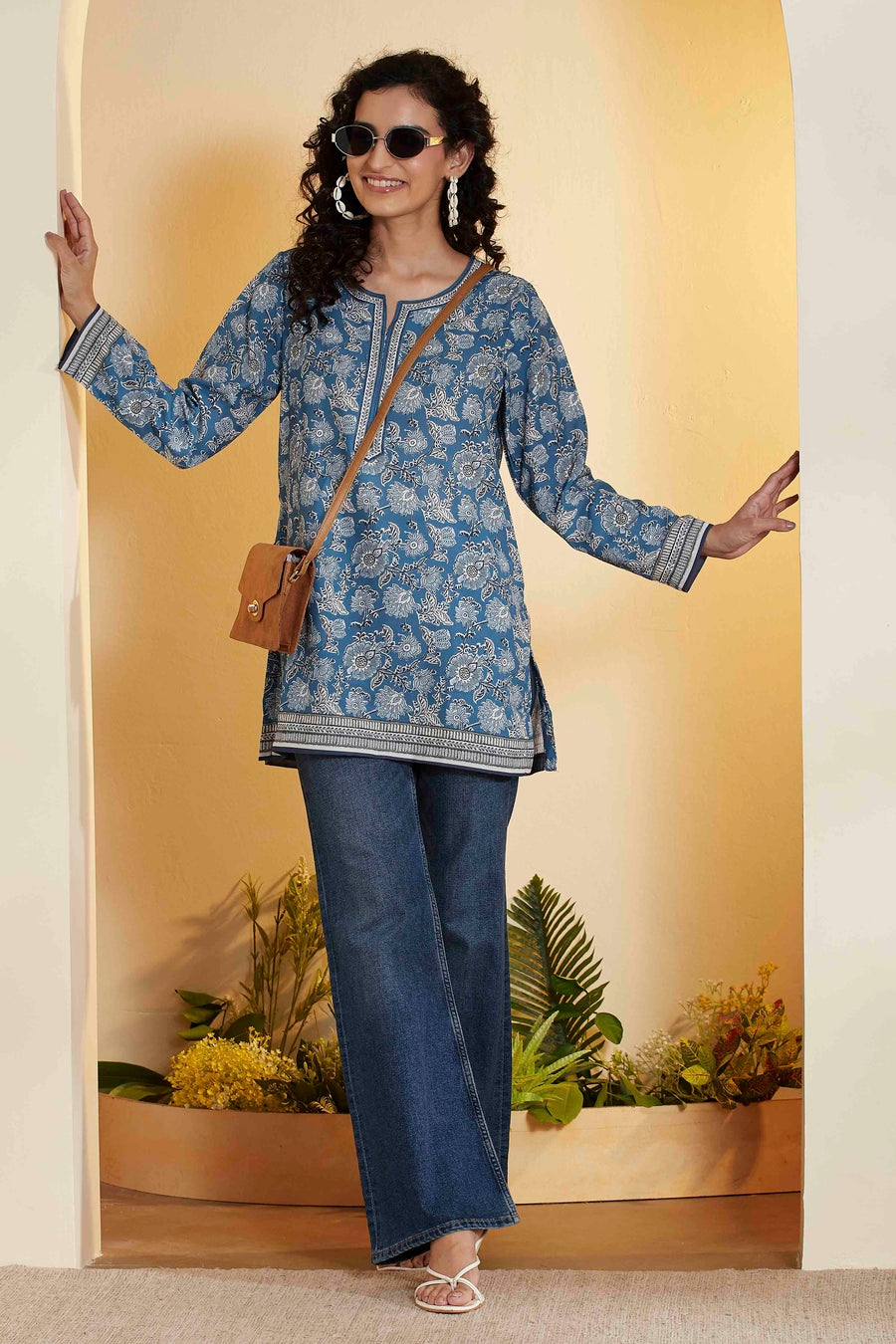 Blue Floral Printed Straight Kurti K60