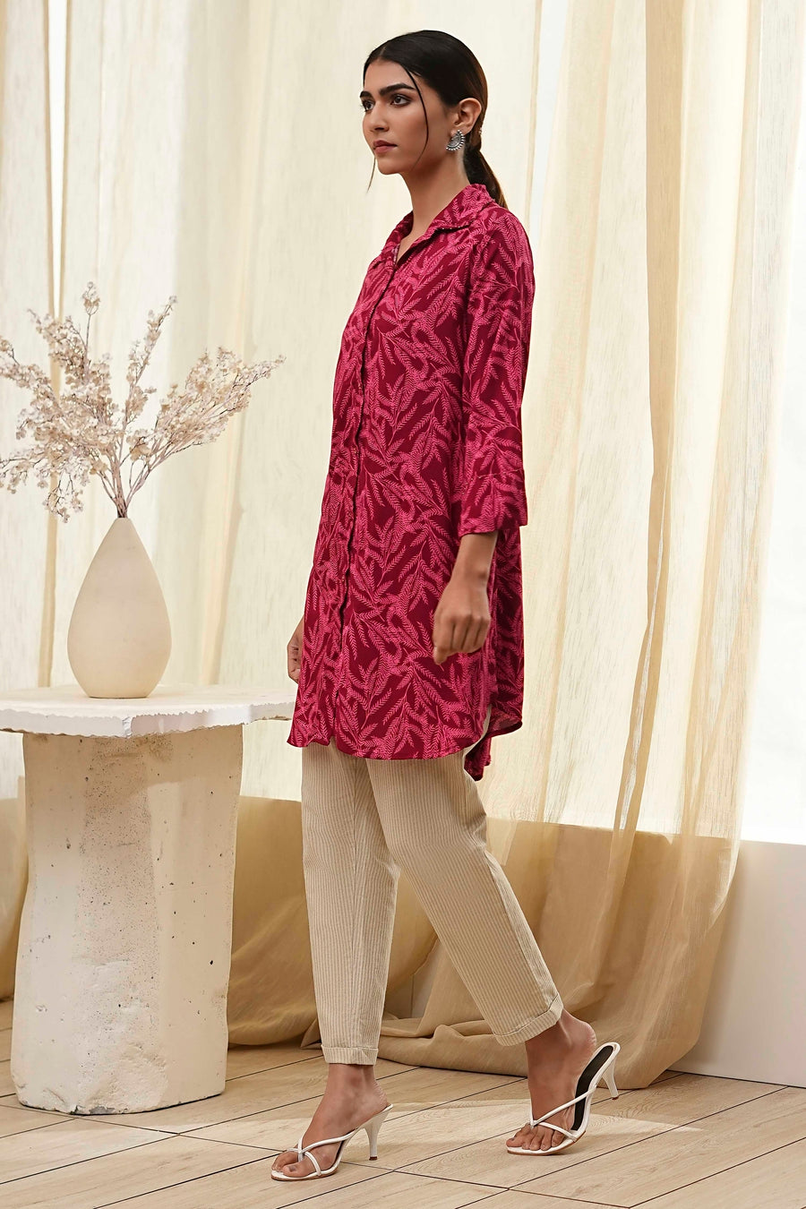 Red Printed Shirt-Style Short Kurta K60