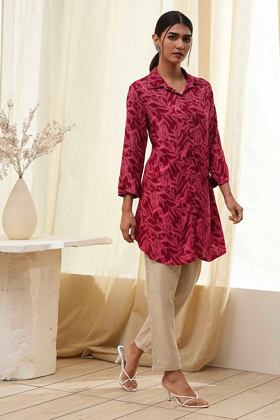 Red Printed Shirt-Style Short Kurta K60