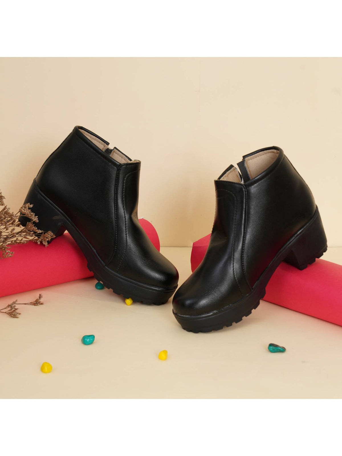 Black Trendy and Modern Leather Boots | BT61 - view 1