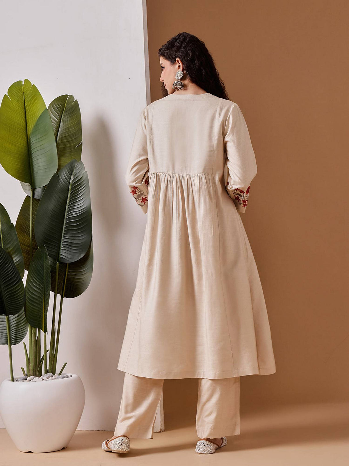 Women Yellow Linen Embroidered Kurta | FY93 - view 6