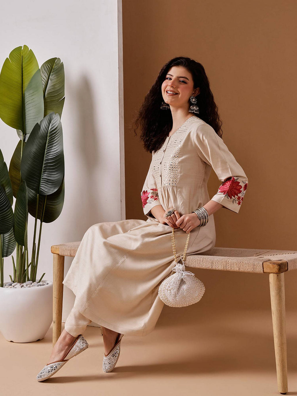 Women Yellow Linen Embroidered Kurta | FY93 - view 7