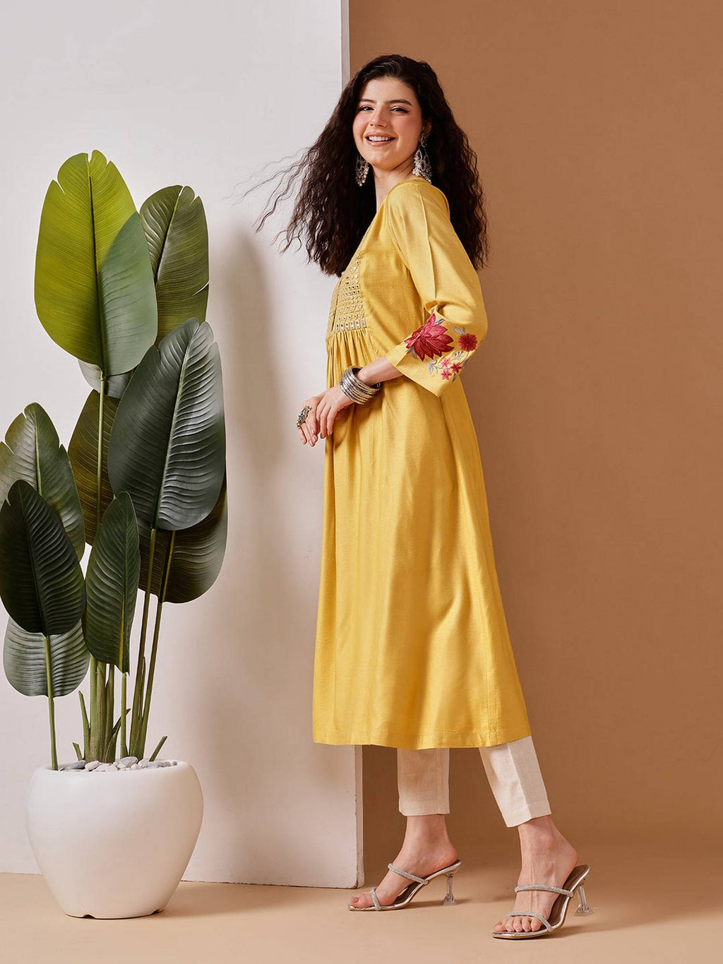 Women Yellow Linen Embroidered Kurta | FY93 - view 4