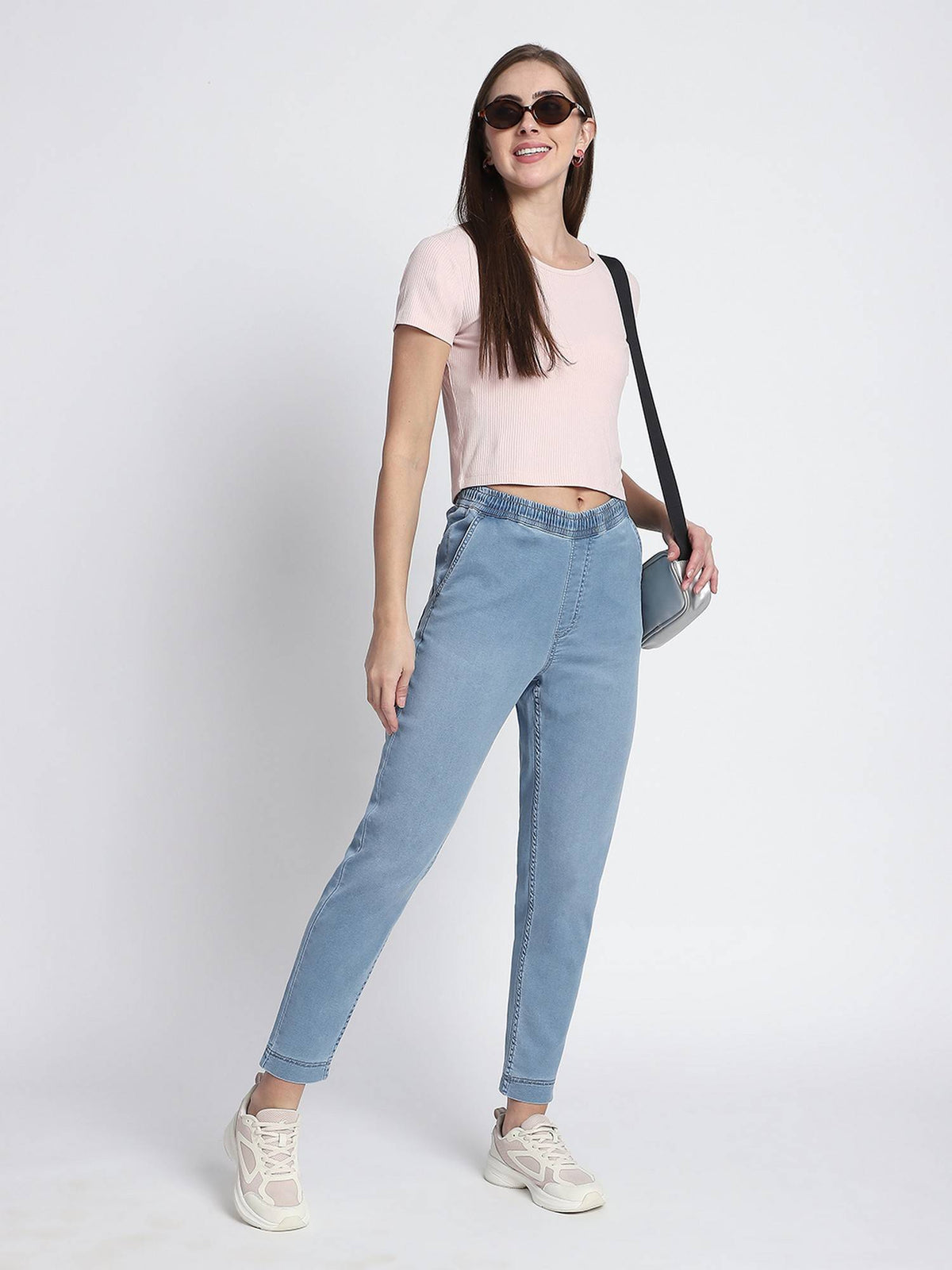 Blue Women Solid Tapered Fit Jeans | RF89 - view 2
