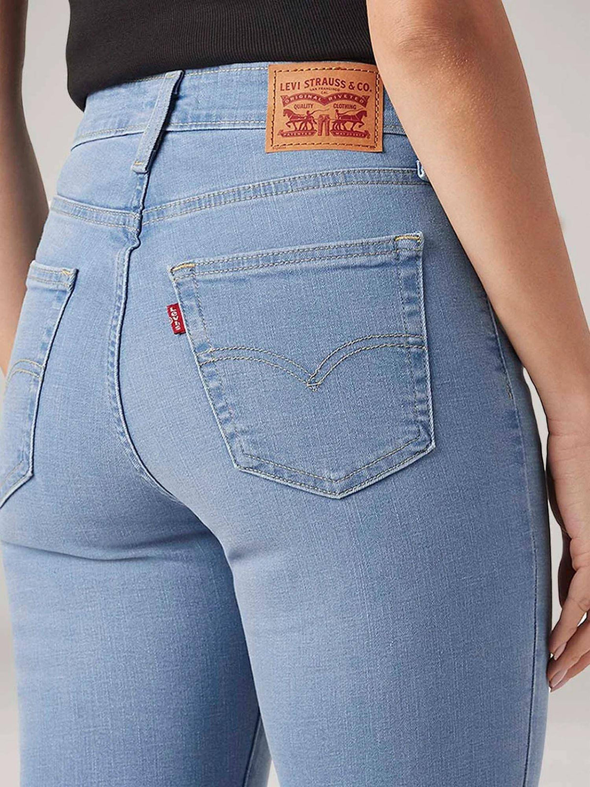 Women 725 Blue Solid Jeans | ST23 - view 5