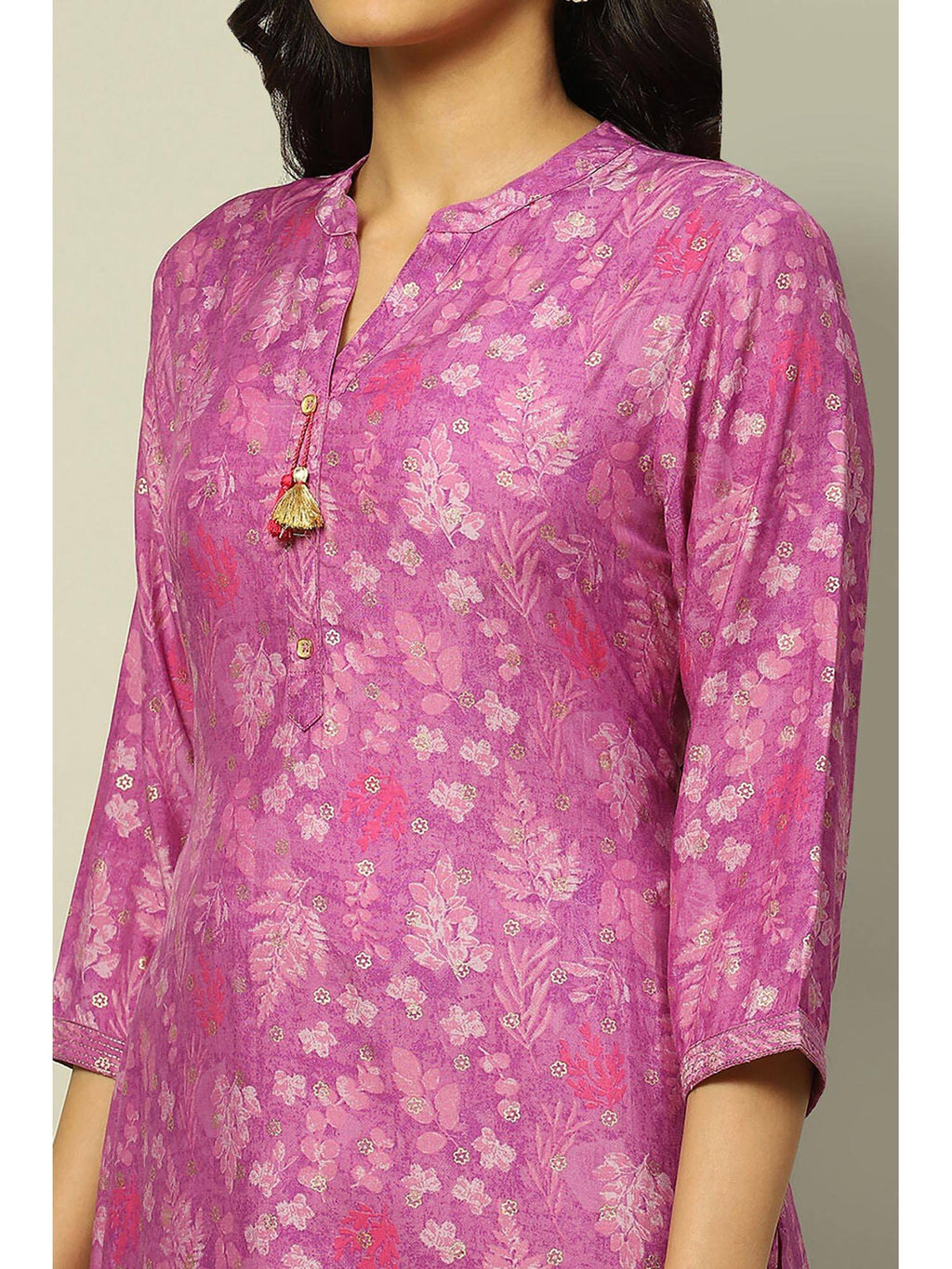 Women Purple Floral Printed Viscose Blend Straight Fit Kurta | FY93 - view 2