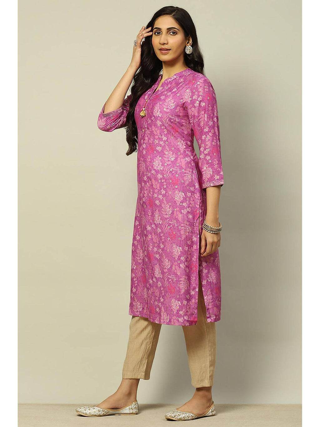 Women Purple Floral Printed Viscose Blend Straight Fit Kurta | FY93 - view 3