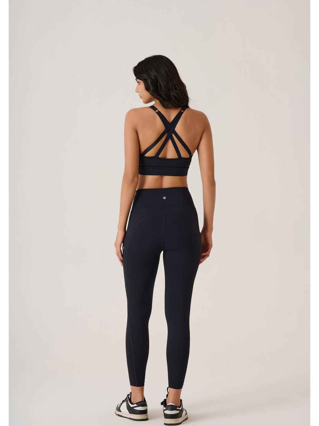 Solid Slim Fit Sleeveless Power Yoga Edition Black Sports Bra | sb09 - view 4