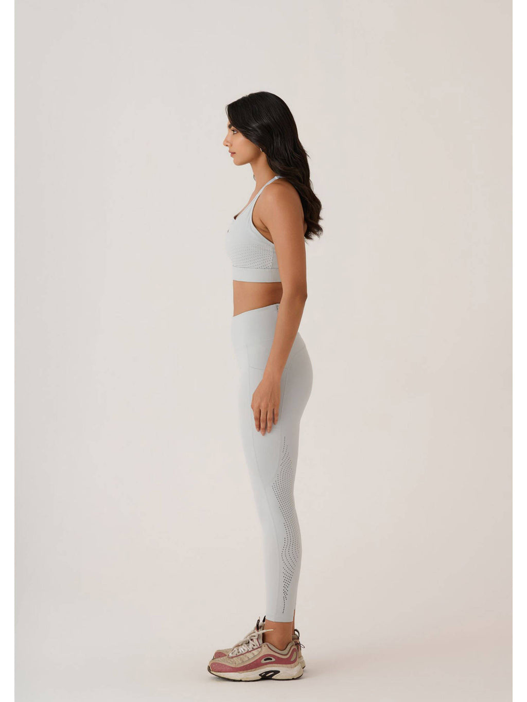Solid Slim Fit Sleeveless Power Yoga Edition Black Sports Bra | sb09 - view 11