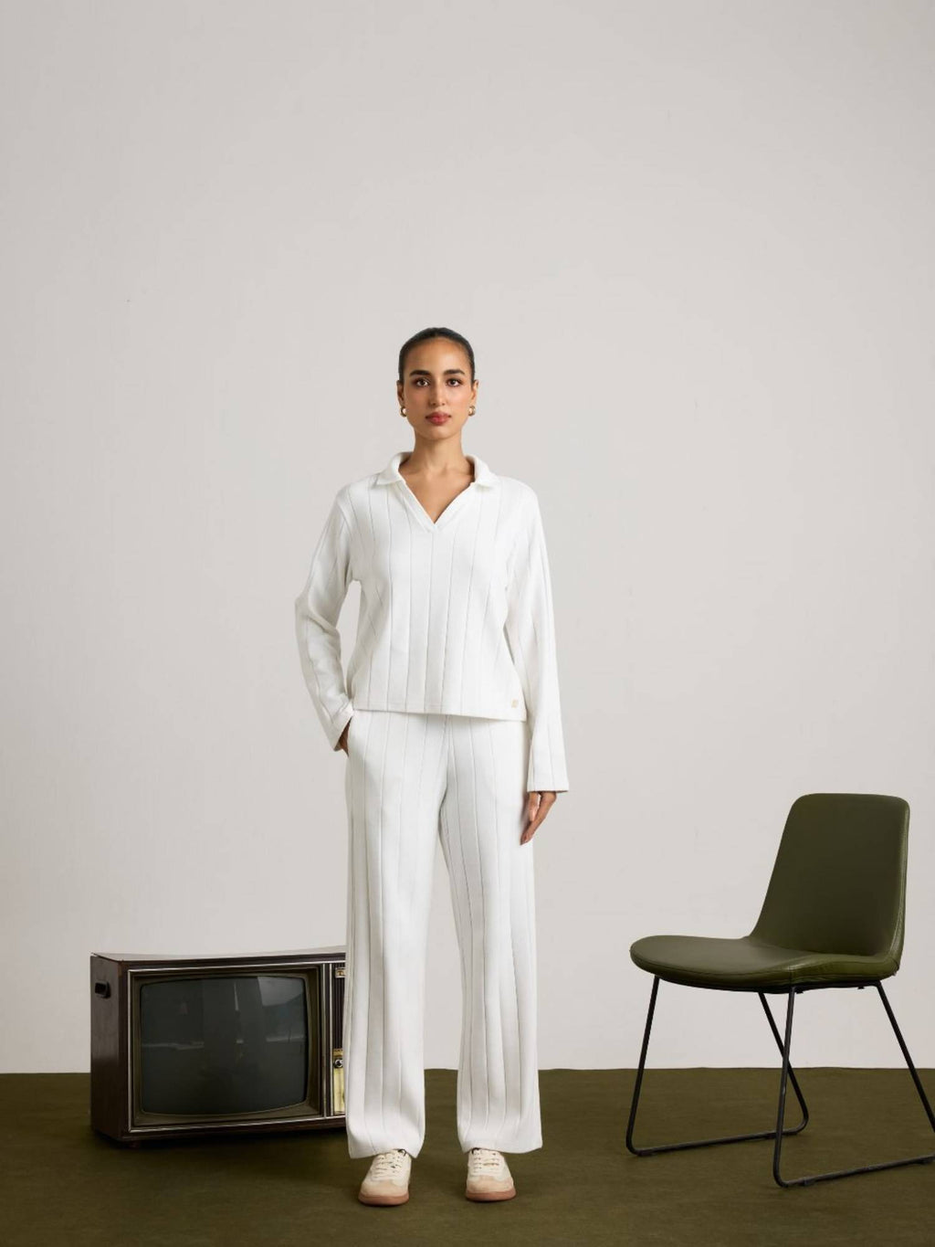 White Tactile Pleated Polo T-Shirt | PW43 - view 5
