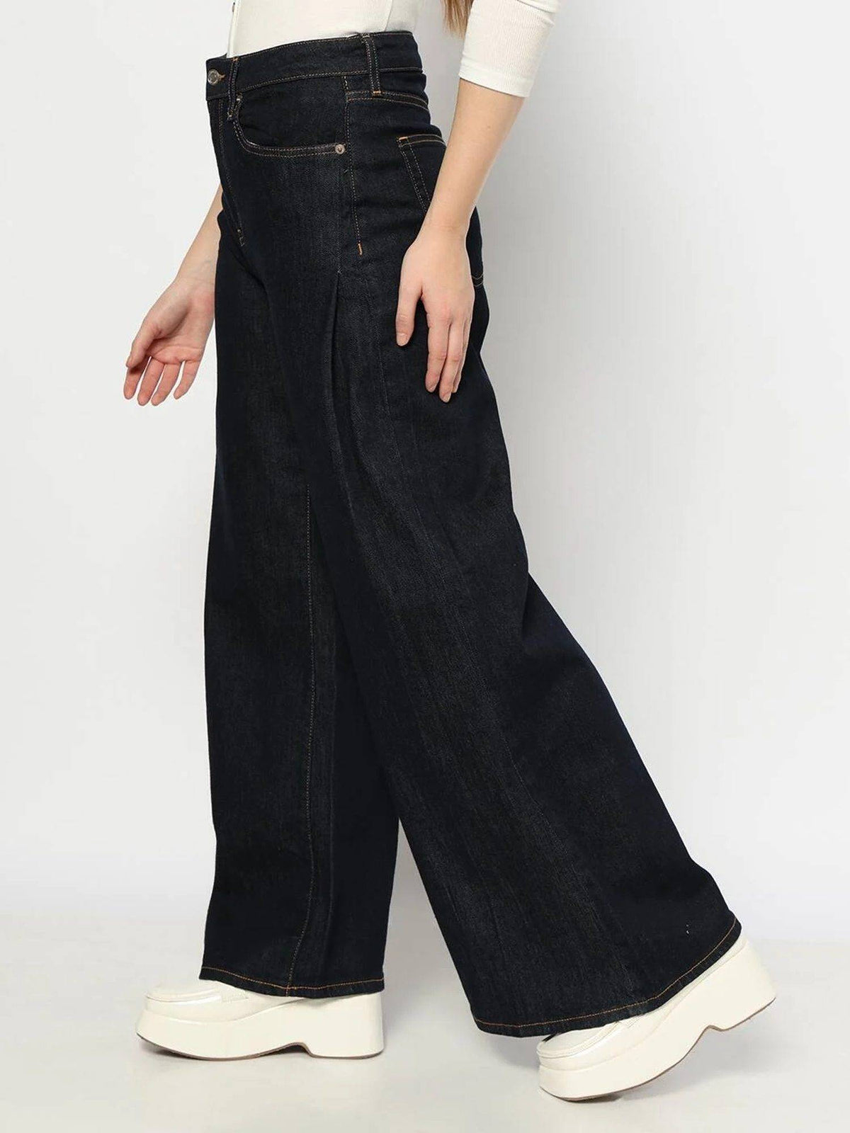 Black Solid Wide-Leg Fit High Rise Wide-Leg Jeans | RF89 - view 3
