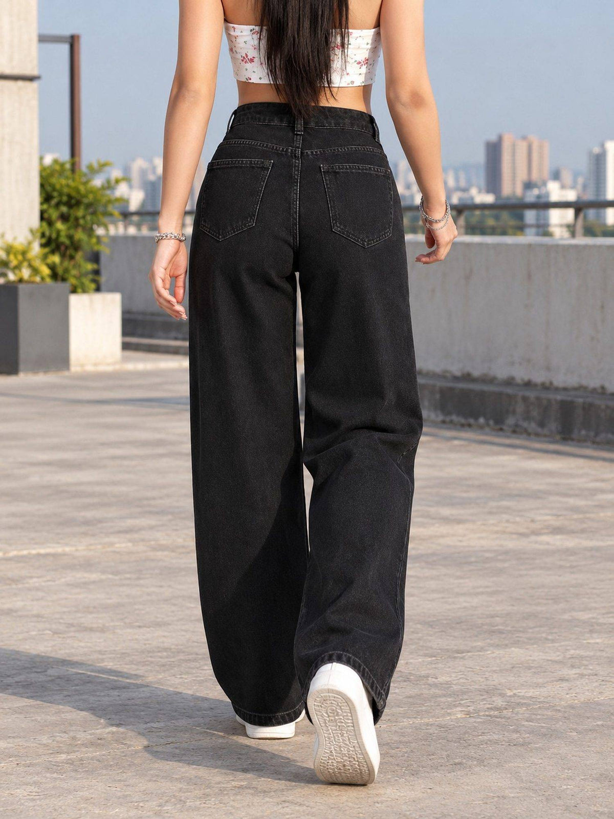 Black Wideleg Streachable High Rise Jeans | WL90 - view 4