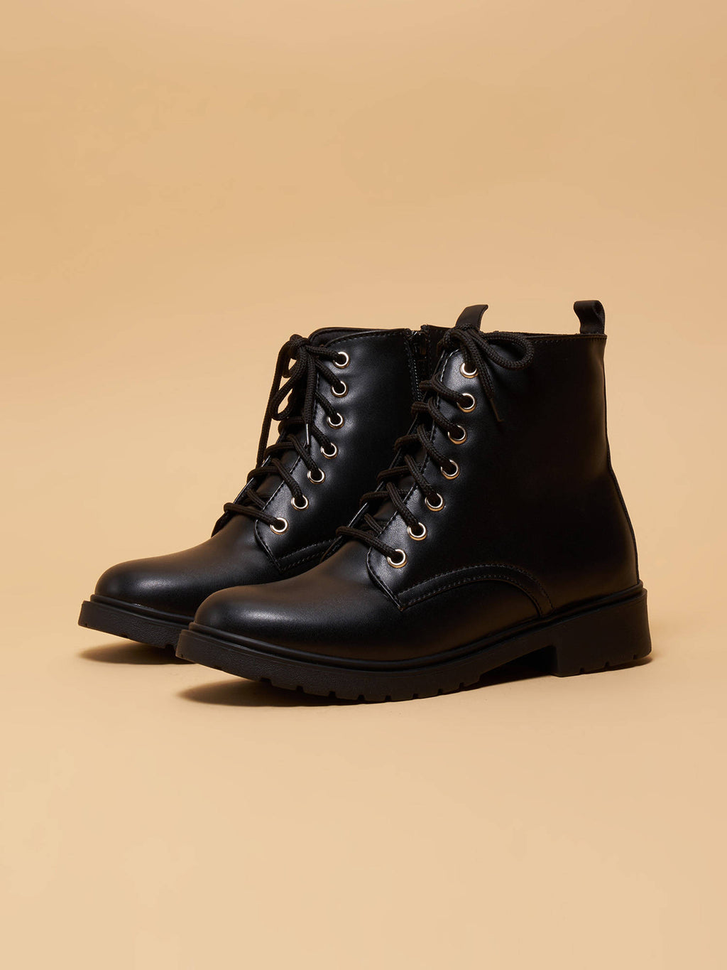 Orion Ankle Length Lace-Ups Casual Boots Black | BT61 - view 2